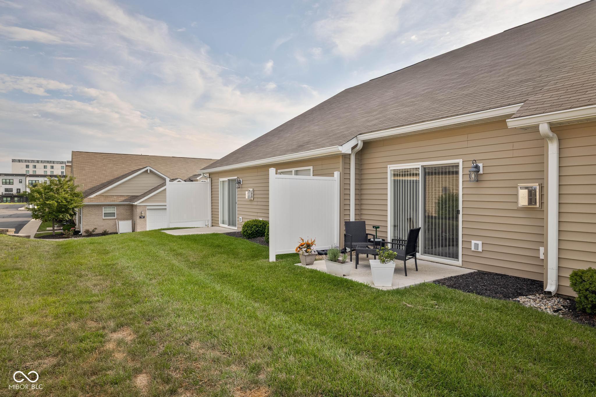 11438 Stones Court Unit: 103