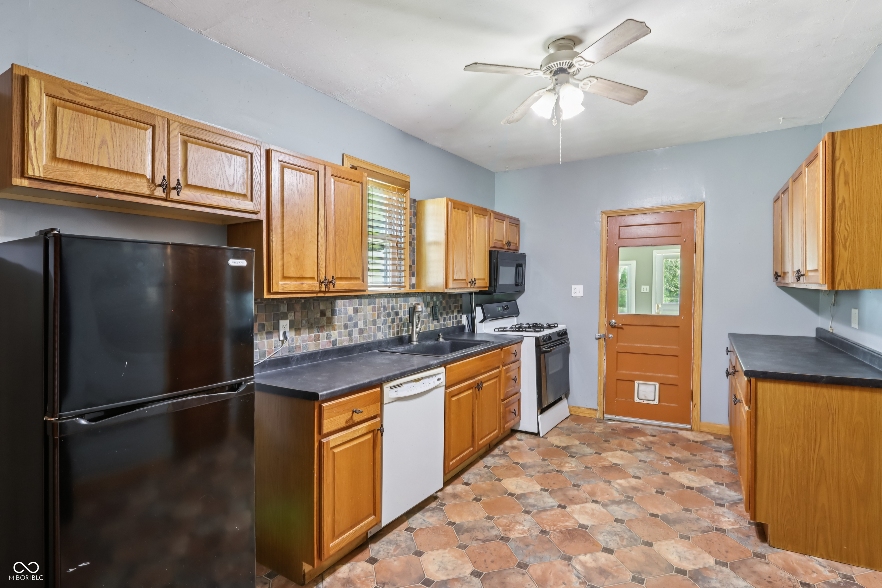 604 E Jefferson Street