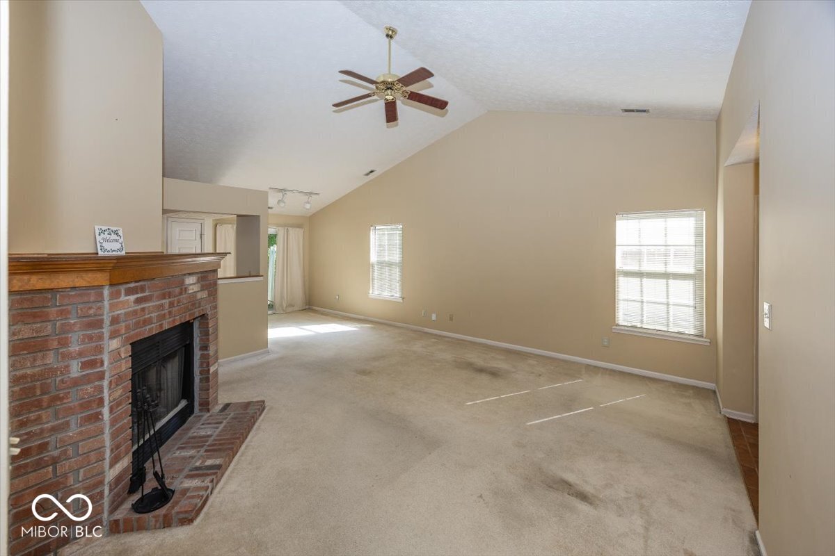 6614 Sundown Drive N