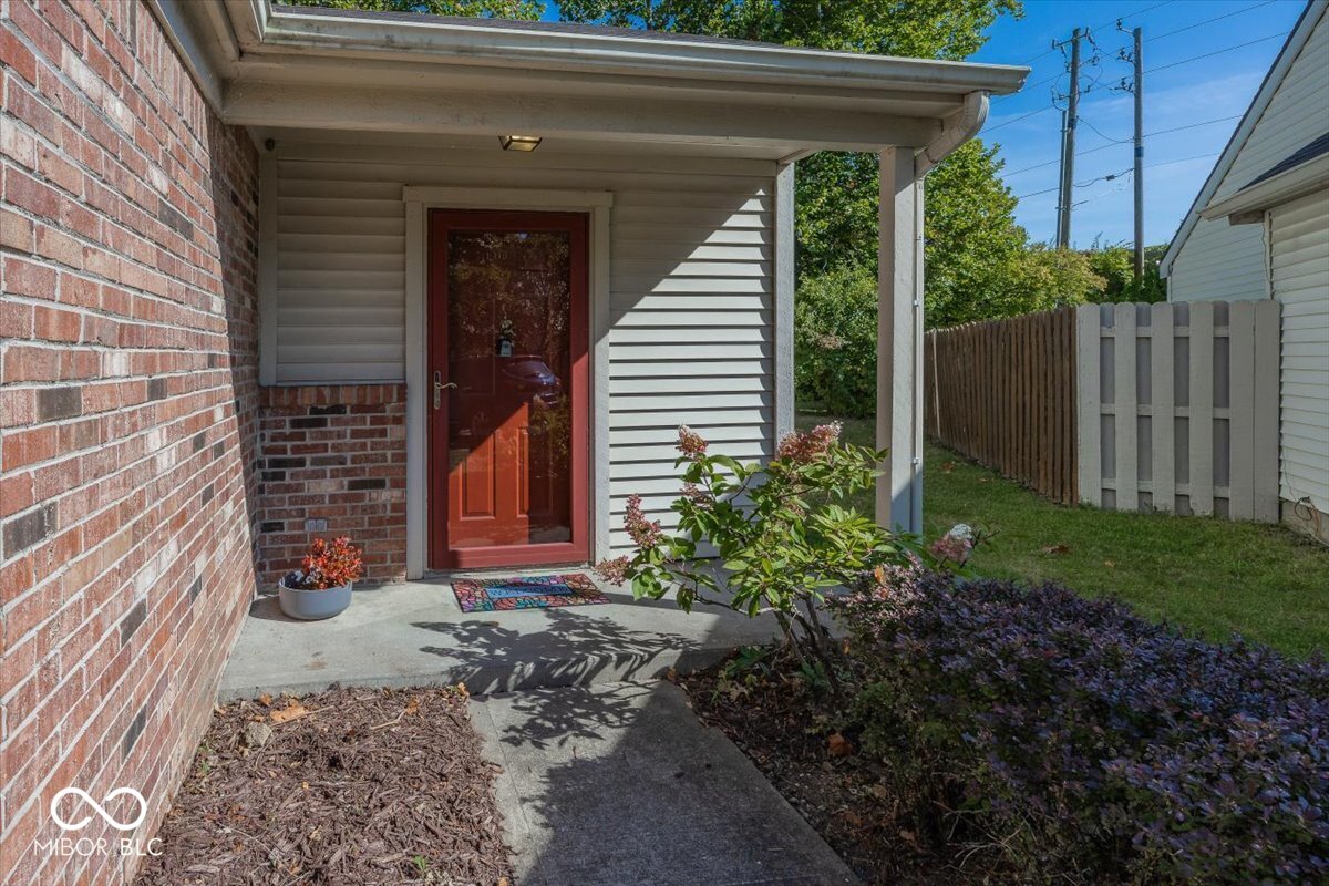 6614 Sundown Drive N