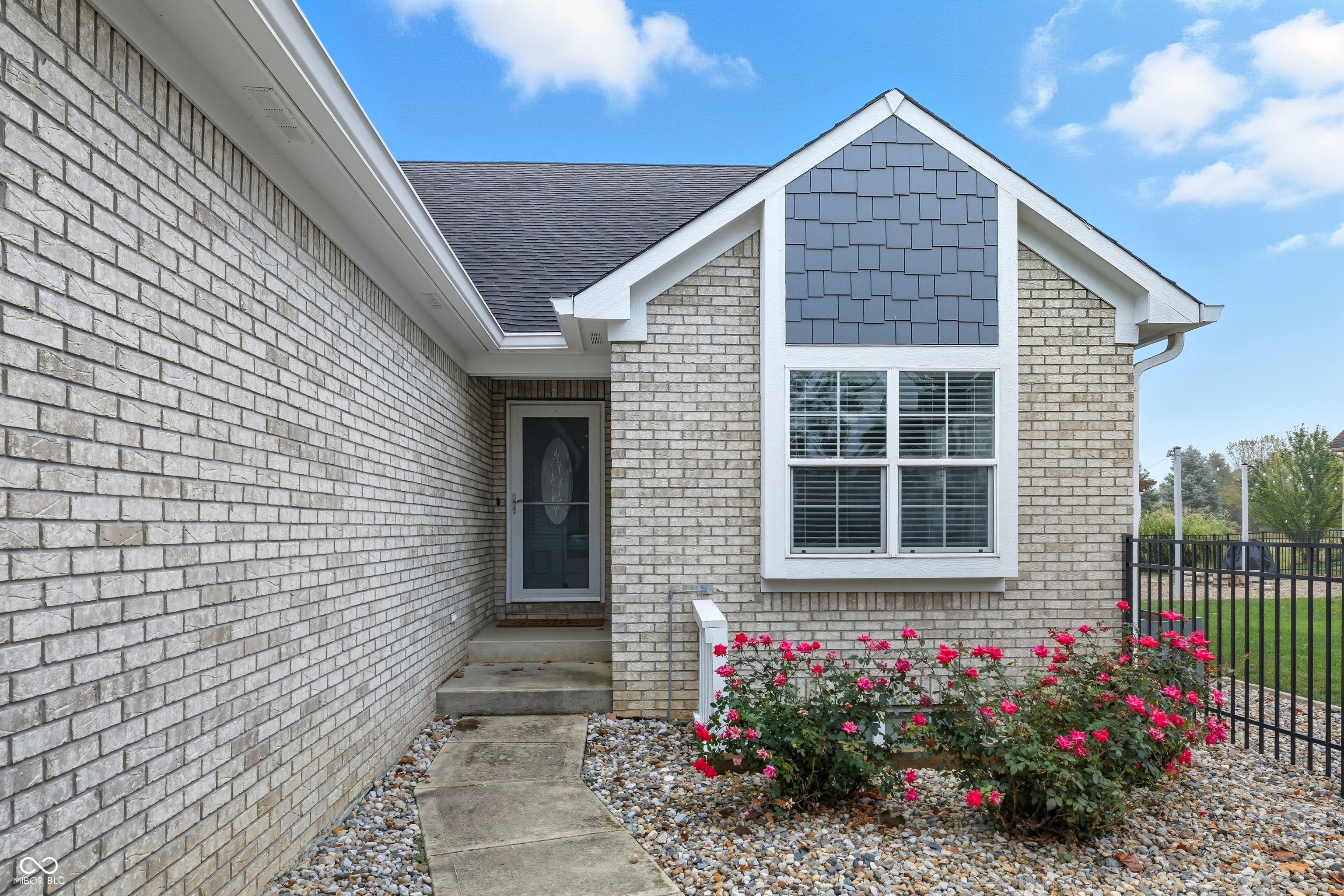 137 Avon Lane