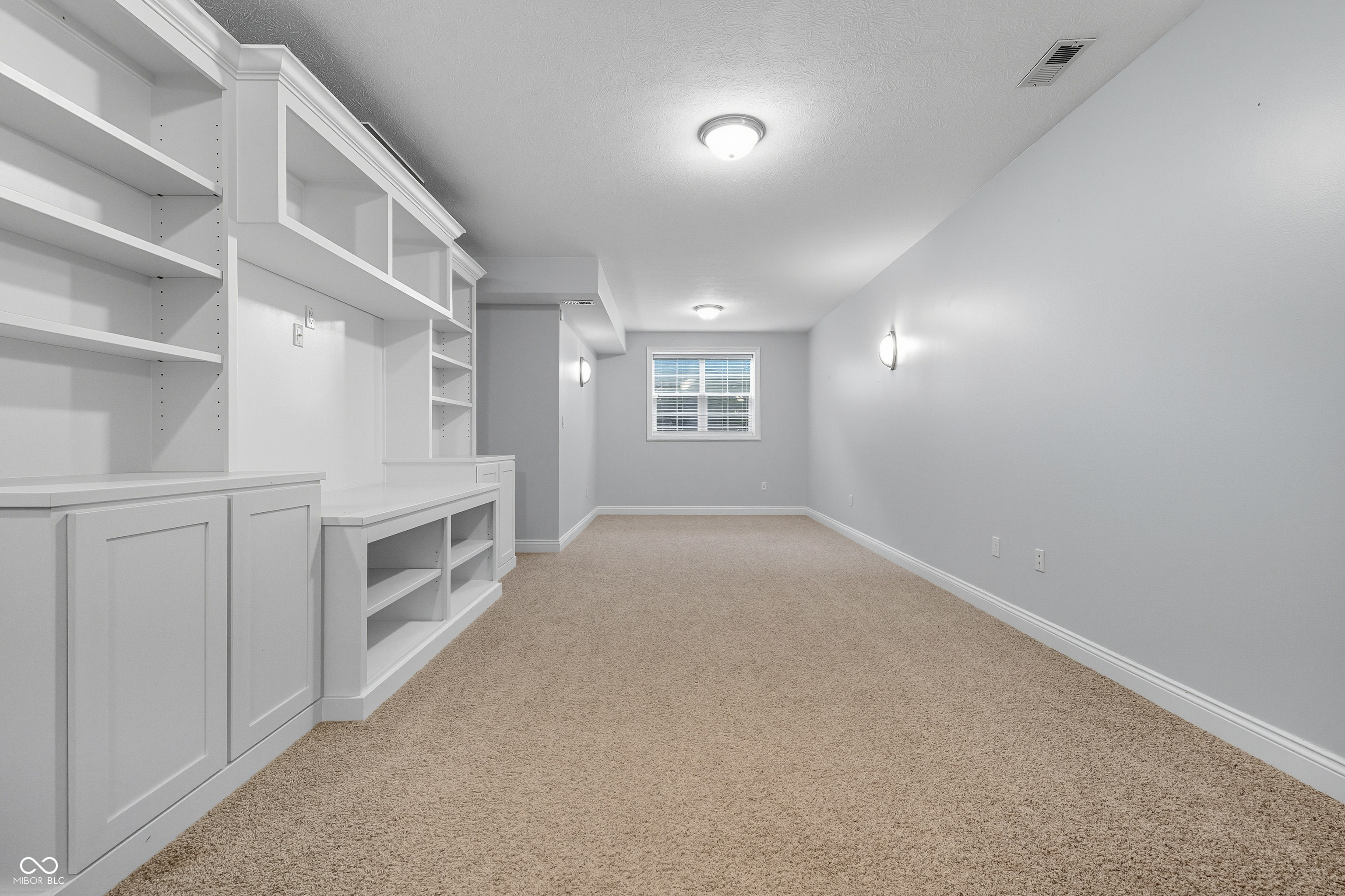 137 Avon Lane