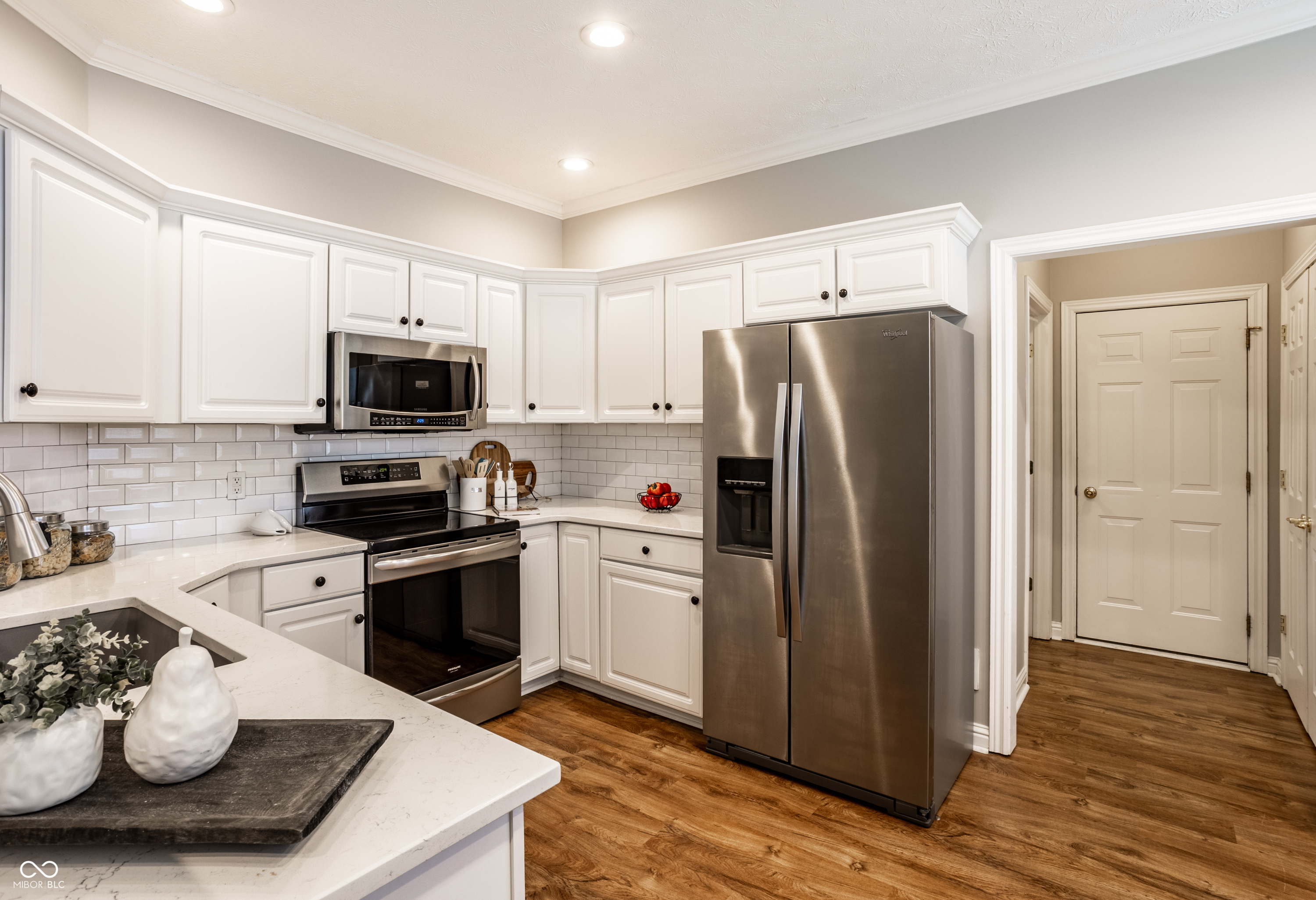 6825 Harbour Woods Overlook