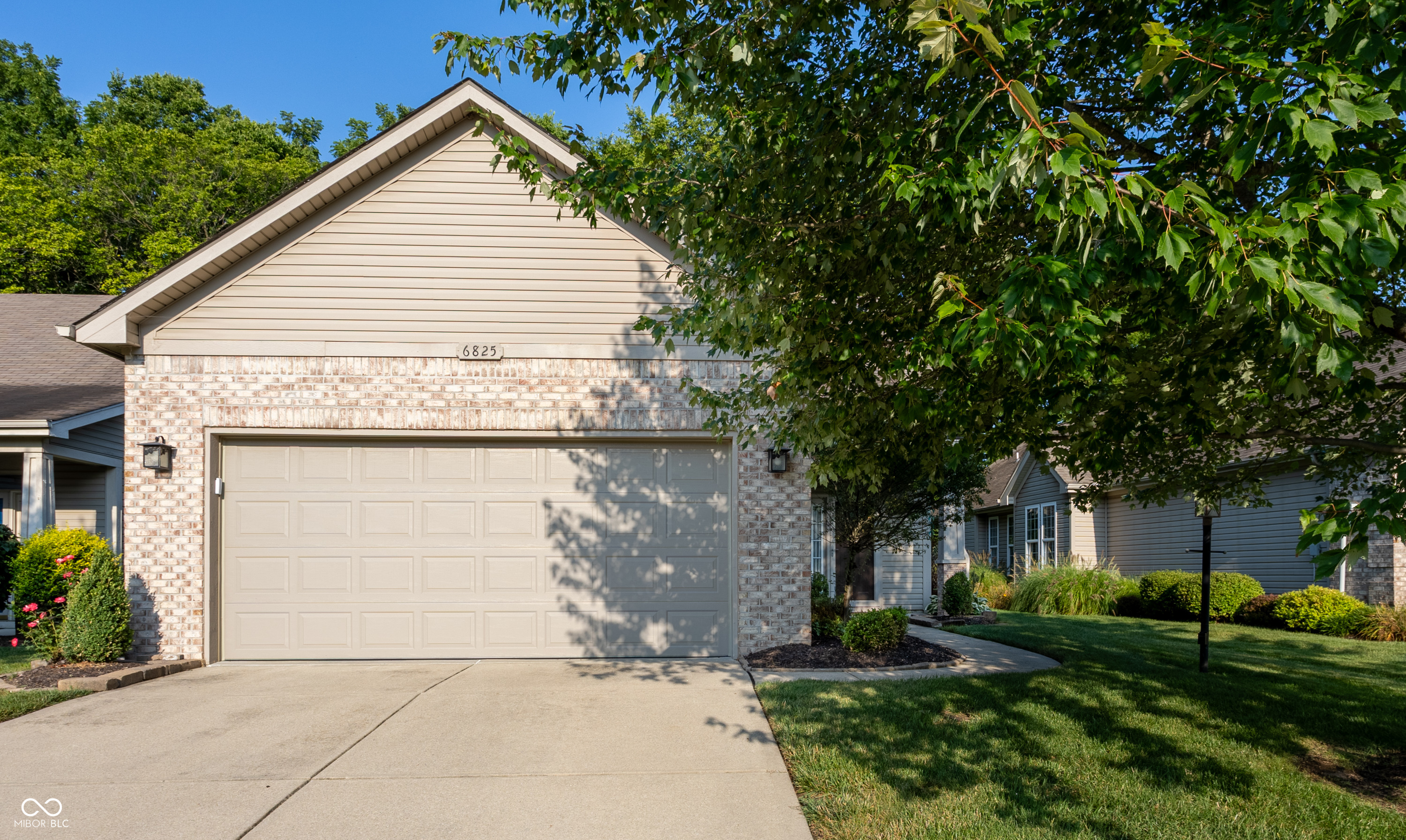 6825 Harbour Woods Overlook