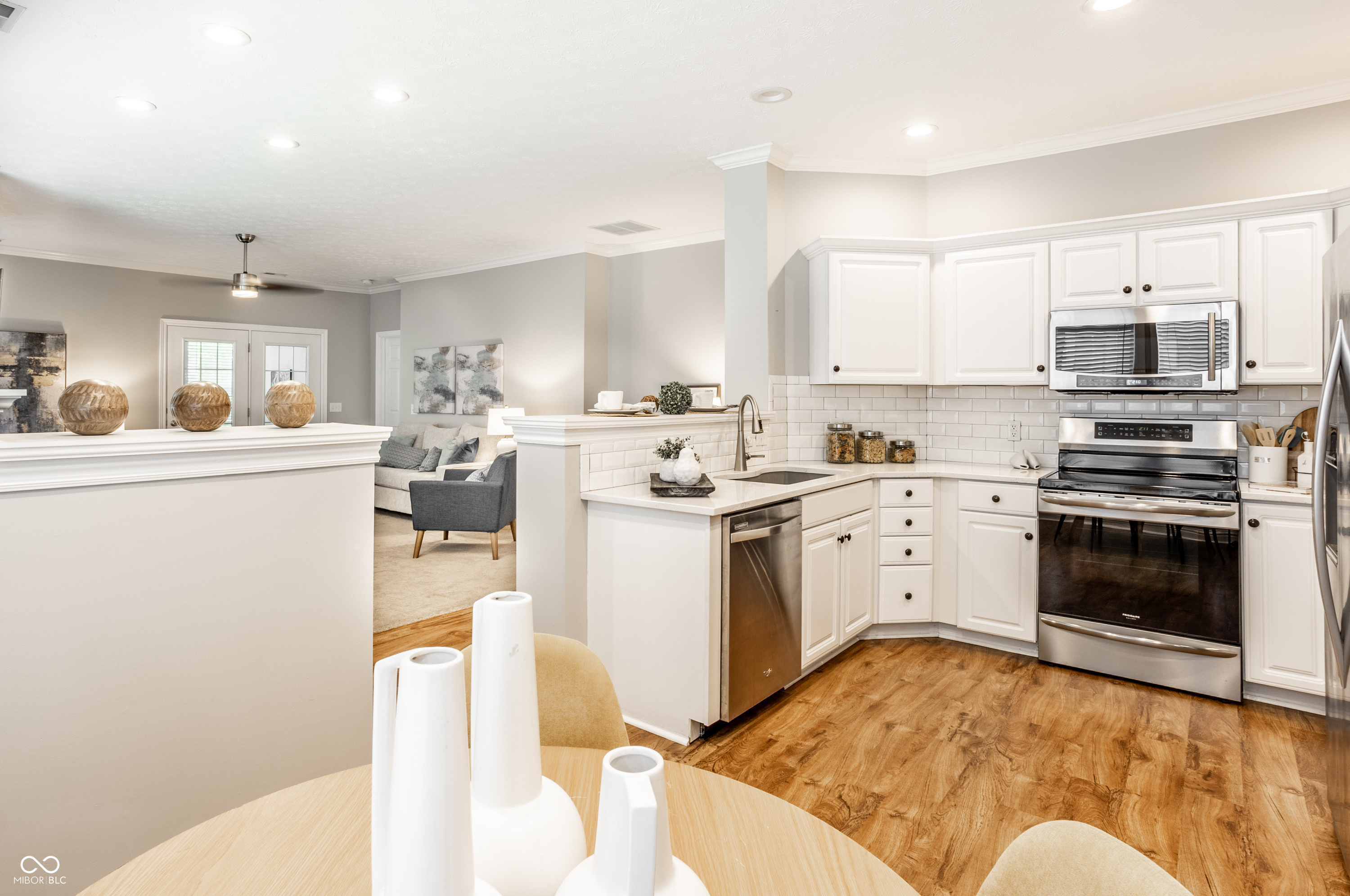 6825 Harbour Woods Overlook