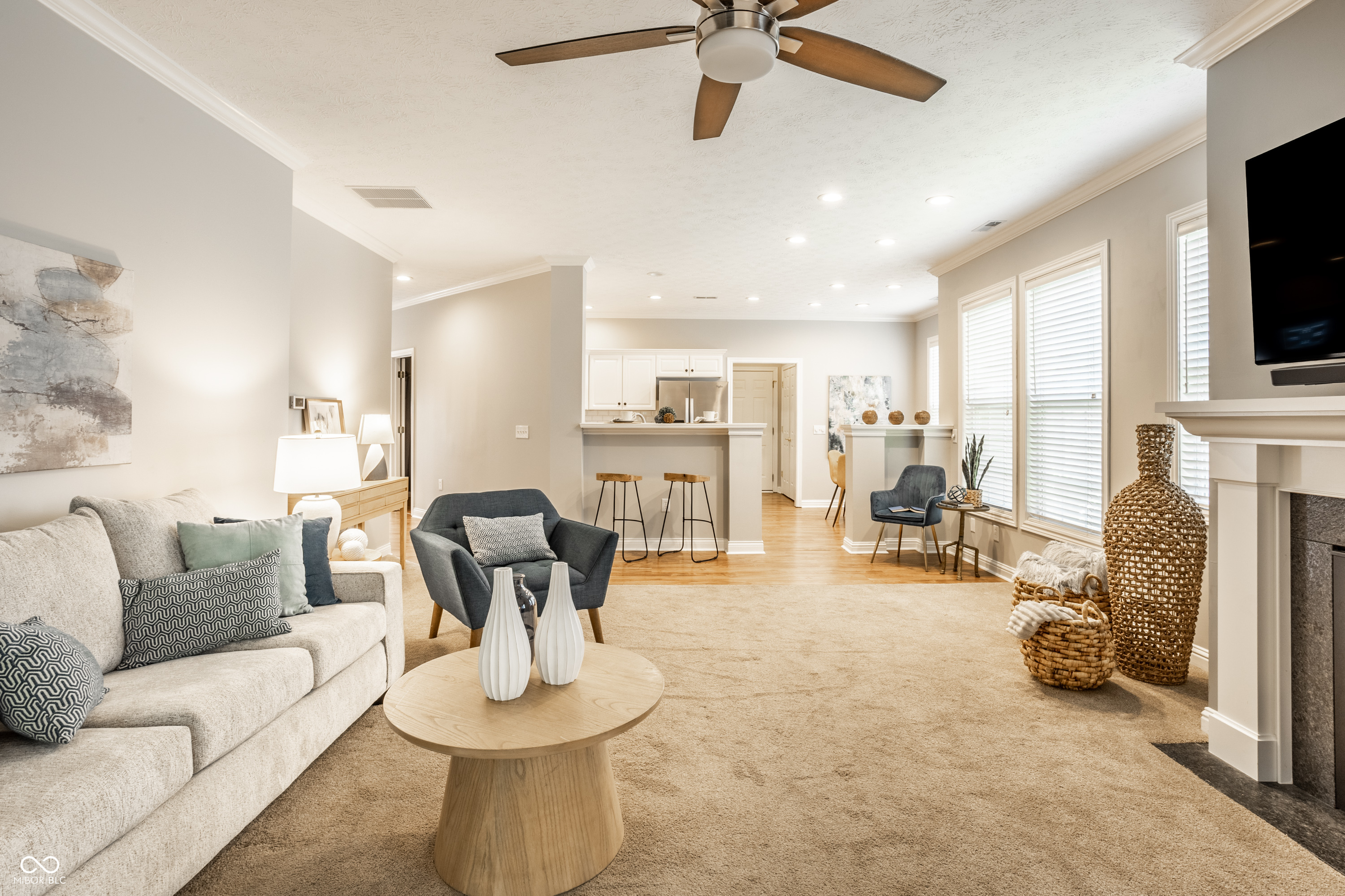 6825 Harbour Woods Overlook