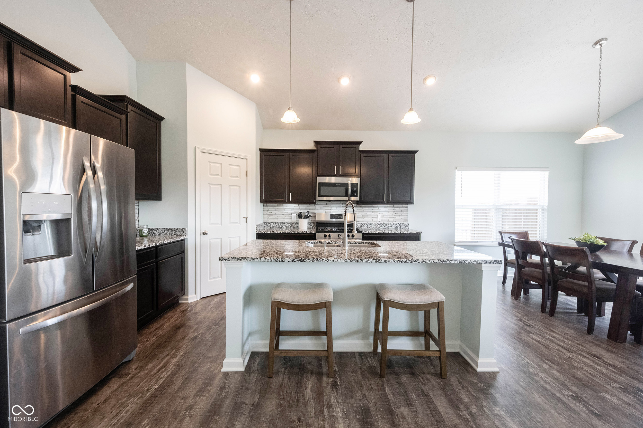 6125 N Cedarwood Drive