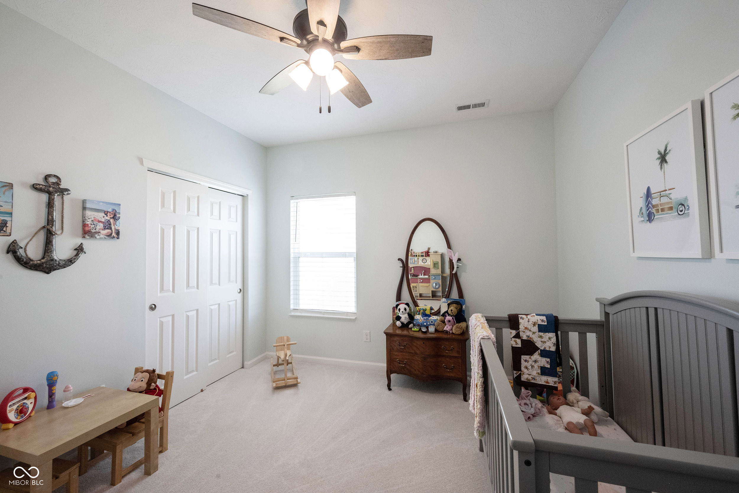 6125 N Cedarwood Drive