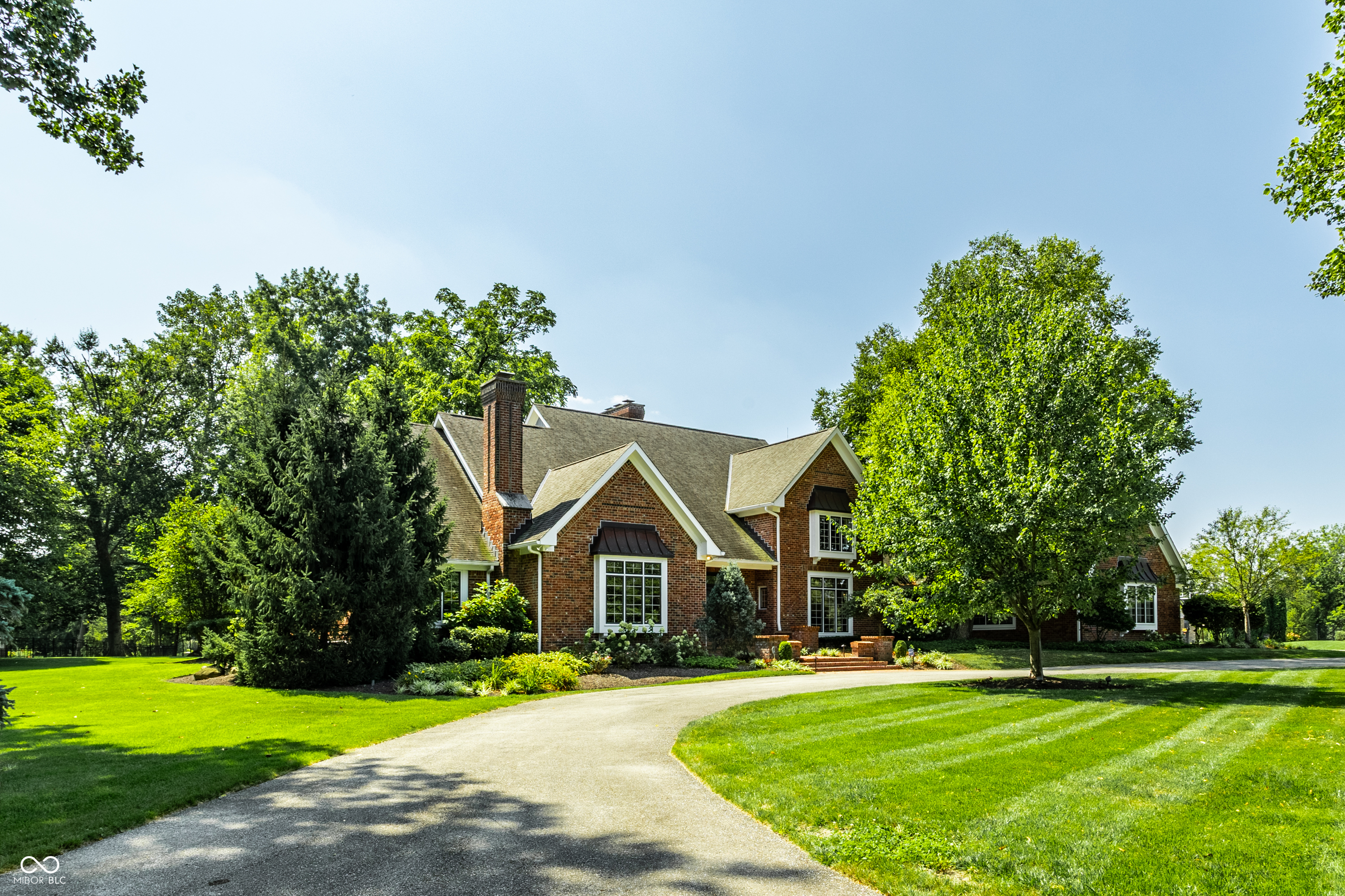 1261 Laurelwood