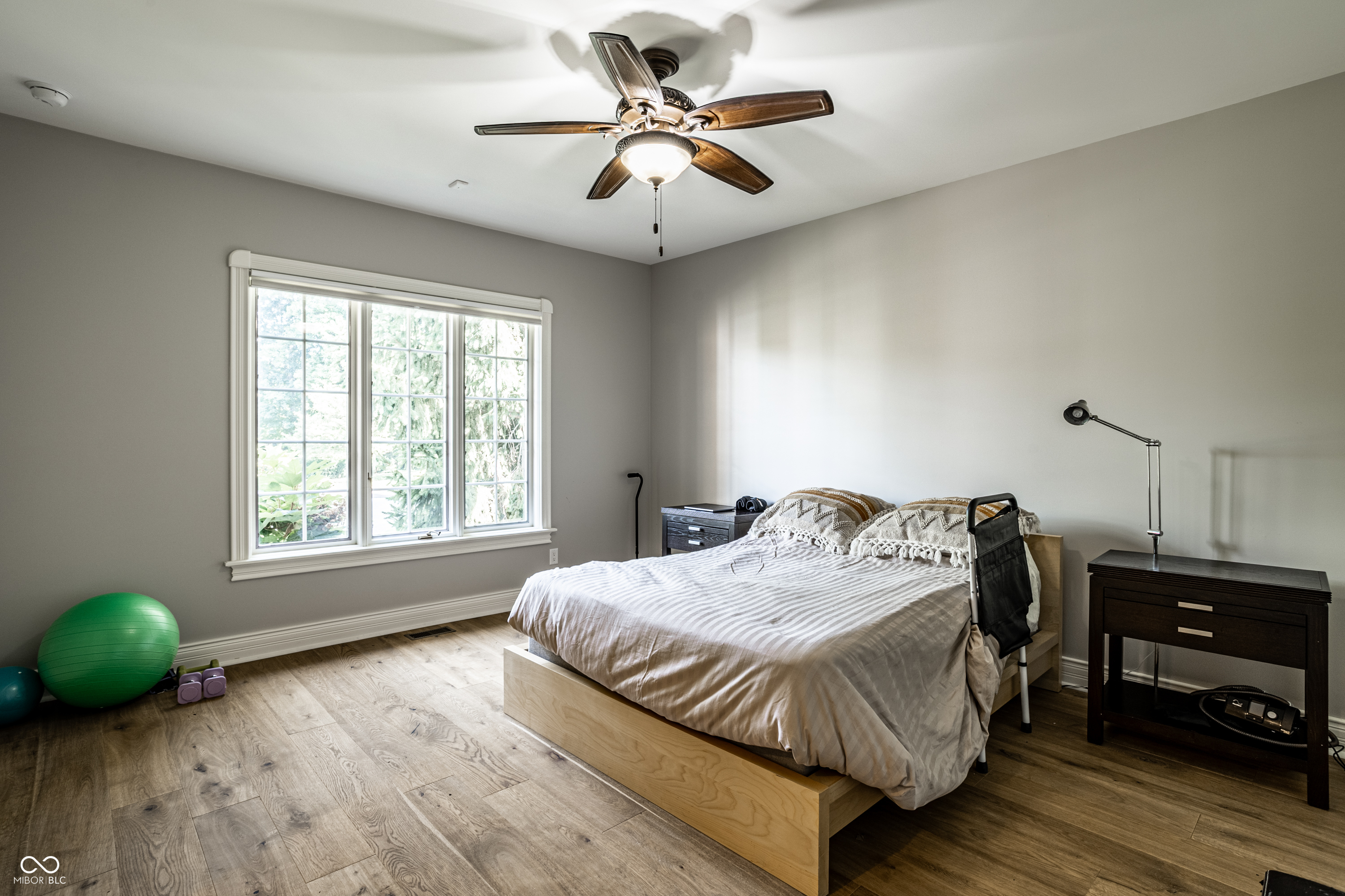 1261 Laurelwood