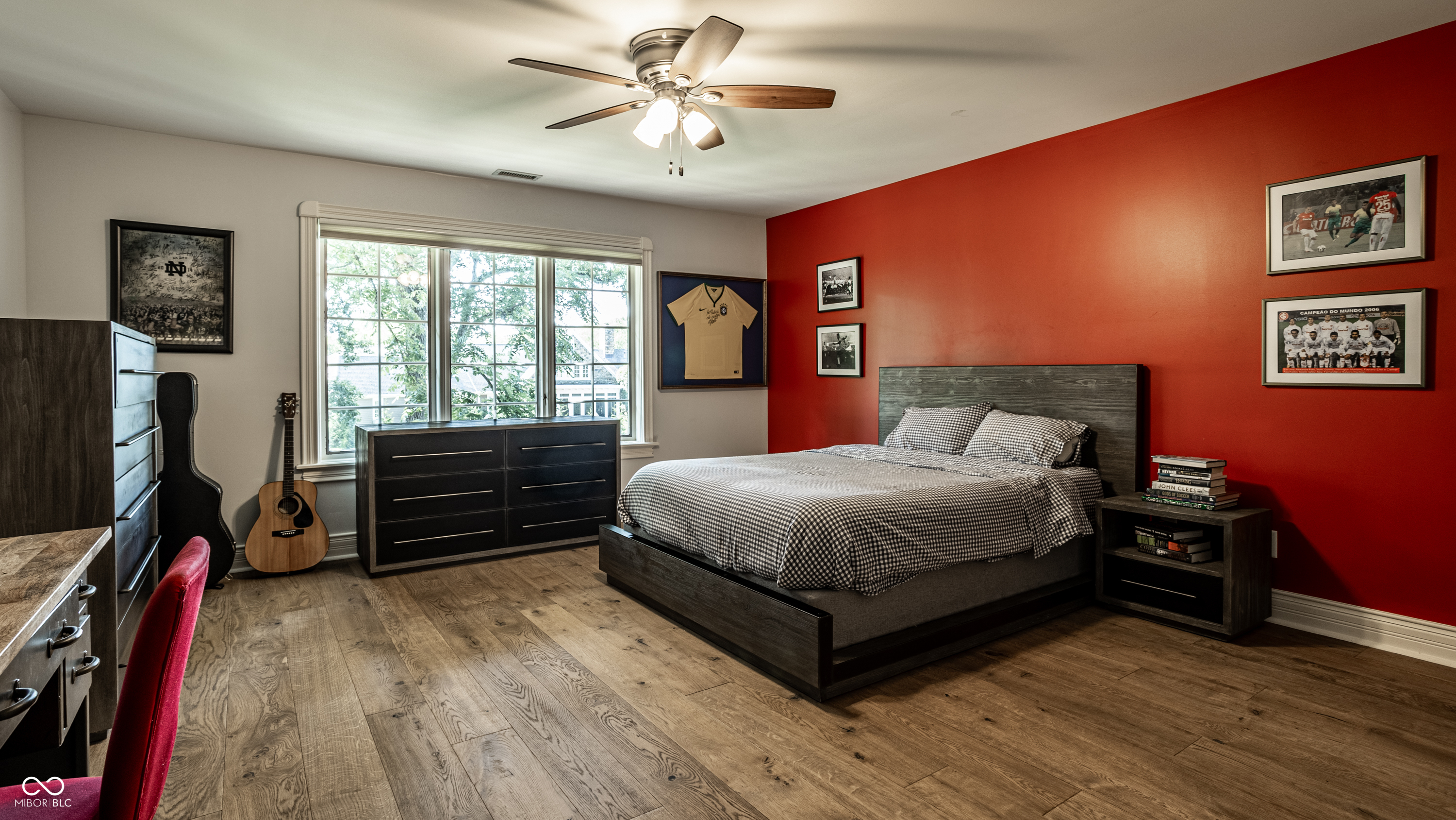 1261 Laurelwood