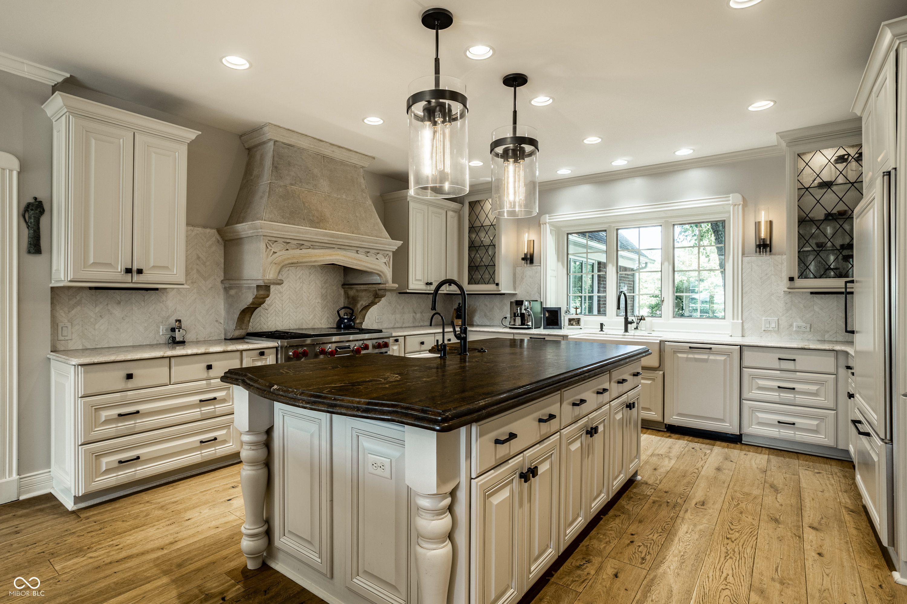 1261 Laurelwood