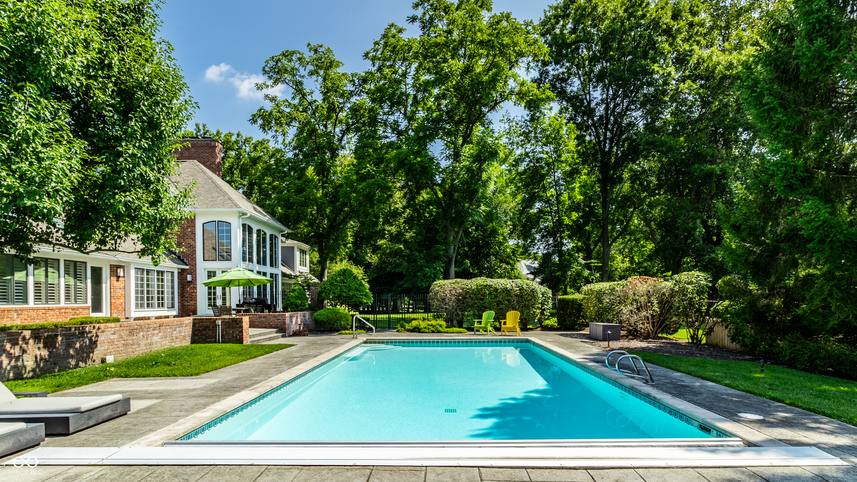1261 Laurelwood