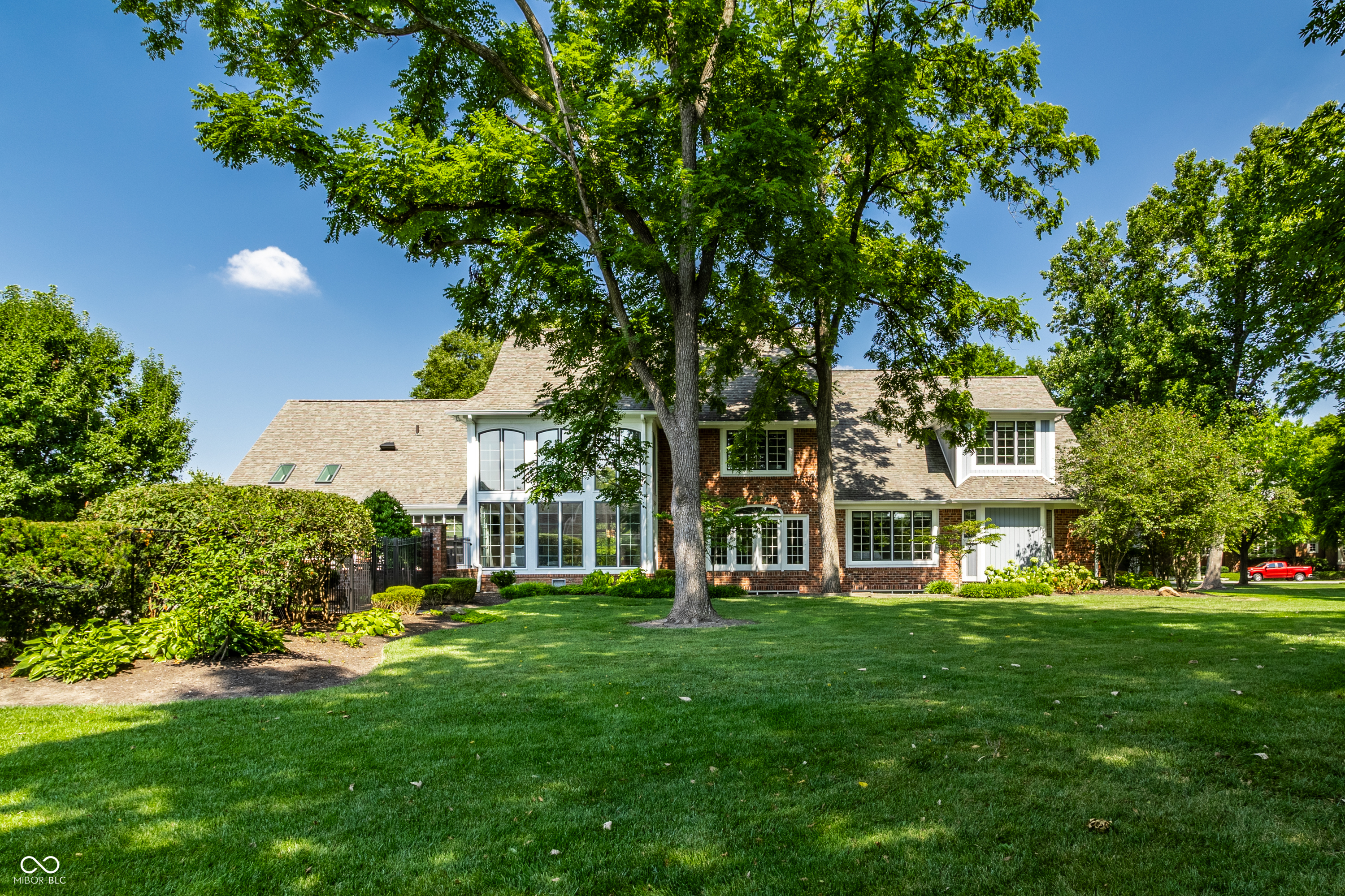 1261 Laurelwood