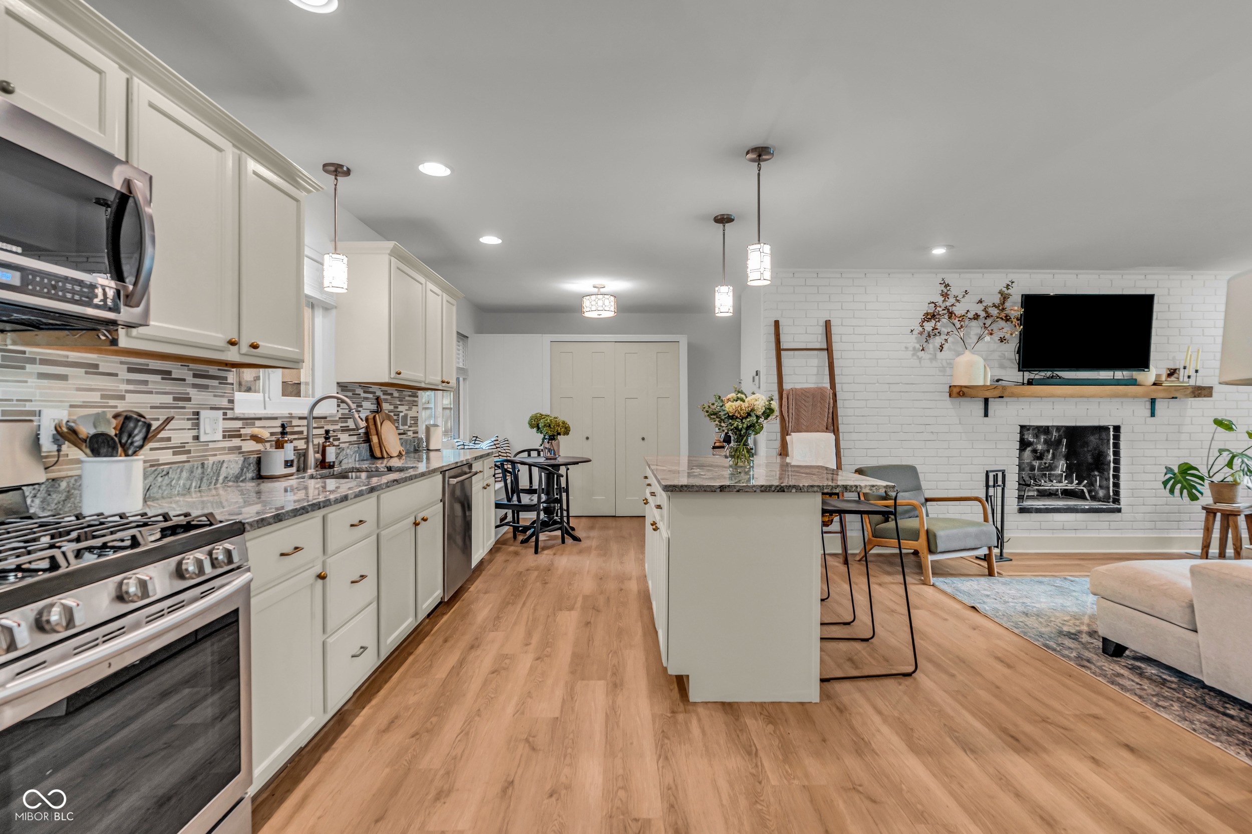 7996 Dartmouth Court