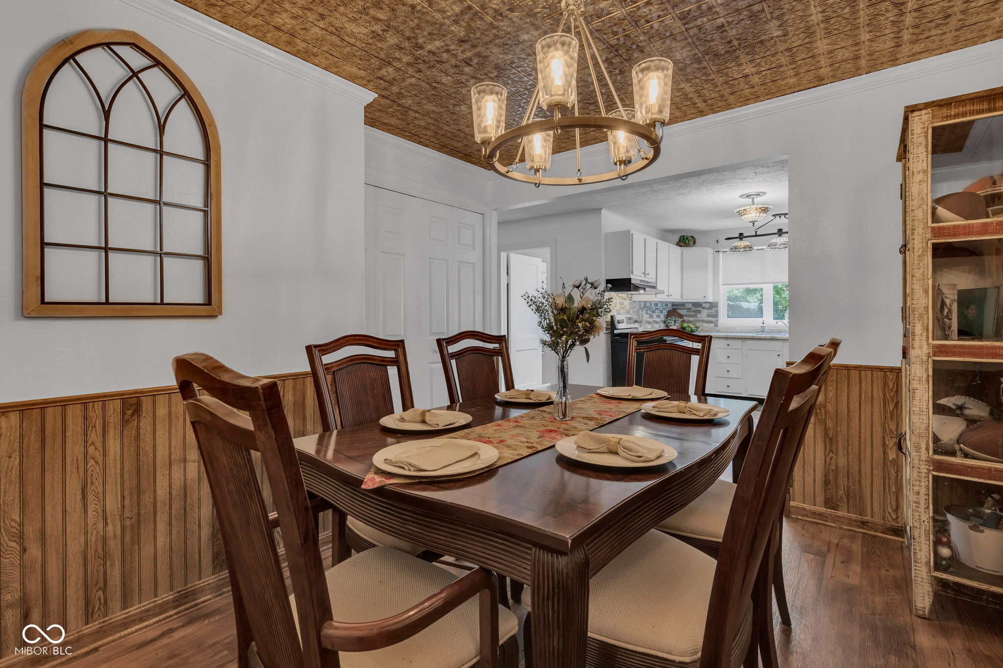 8630 S Fleming Drive