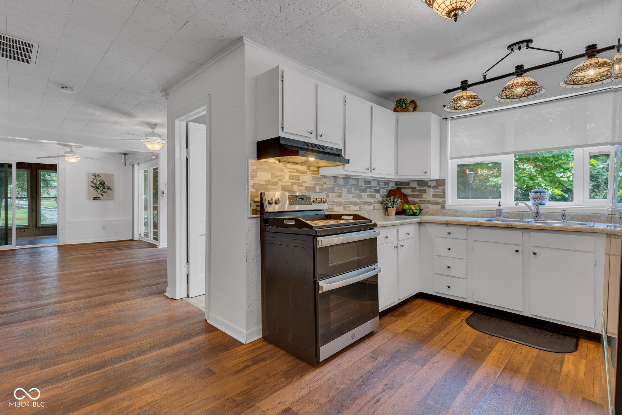 8630 S Fleming Drive