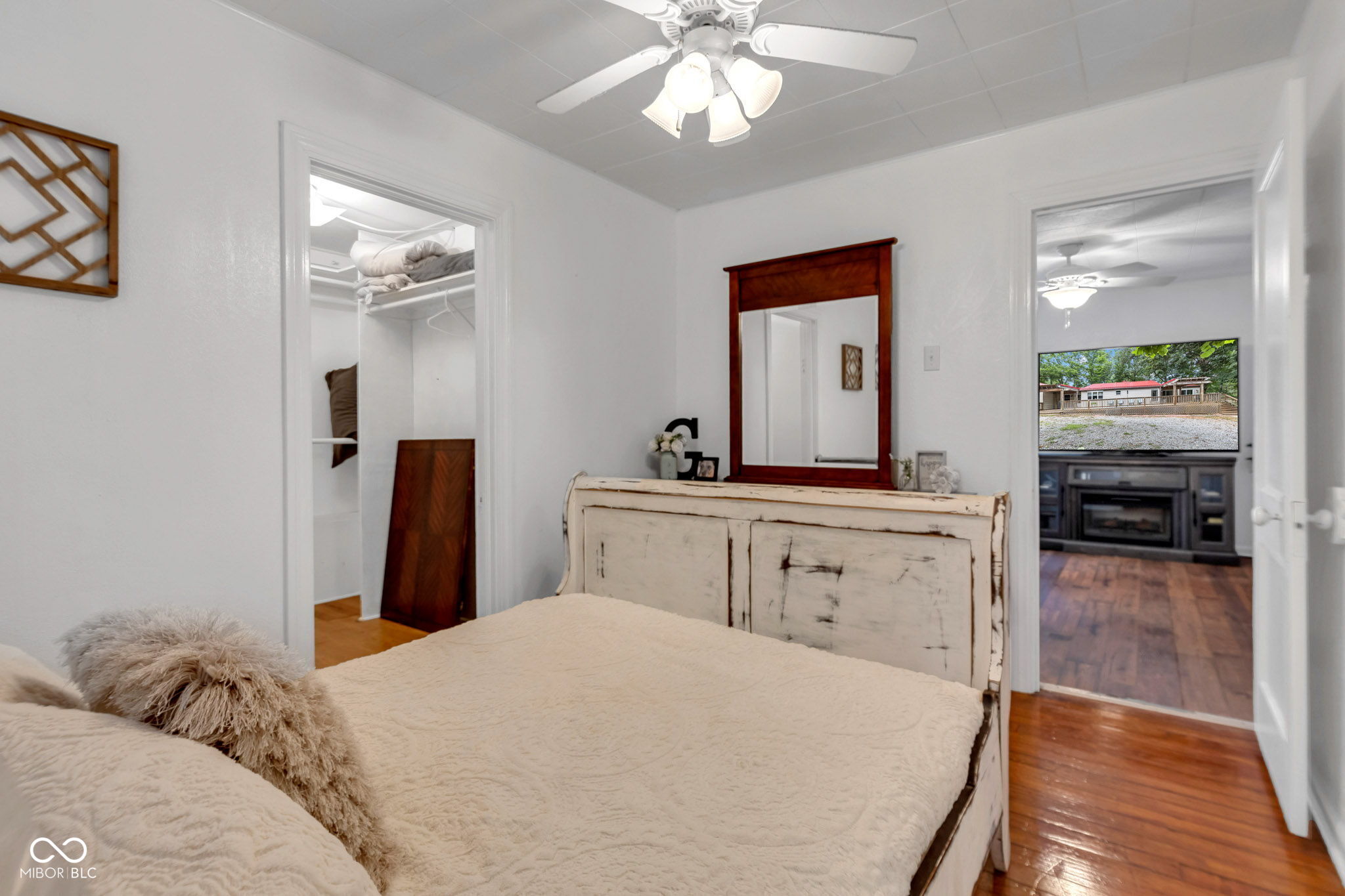 8630 S Fleming Drive