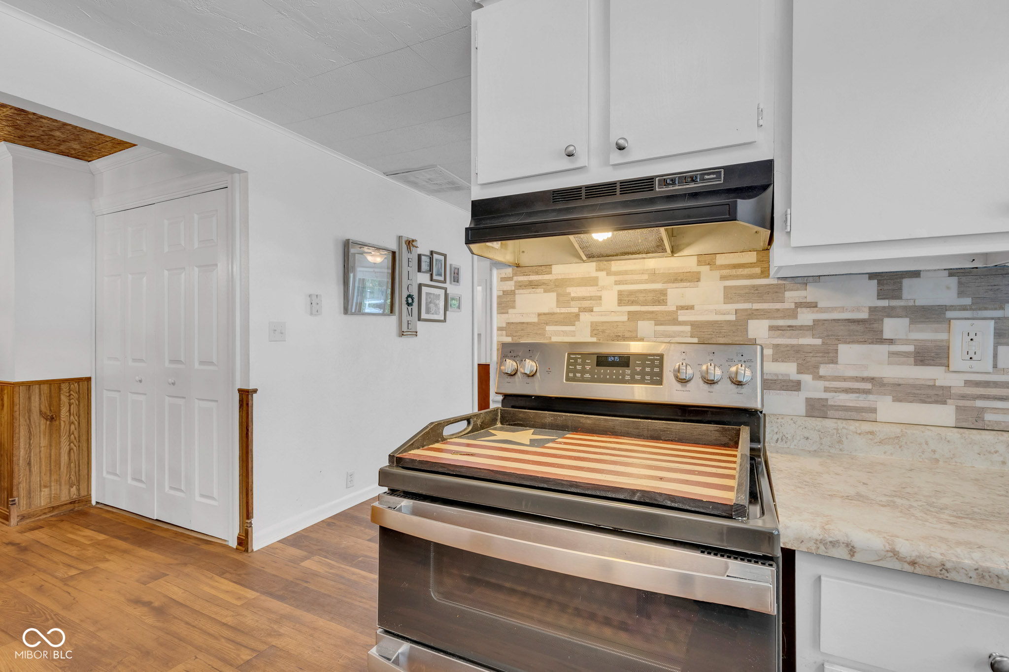 8630 S Fleming Drive