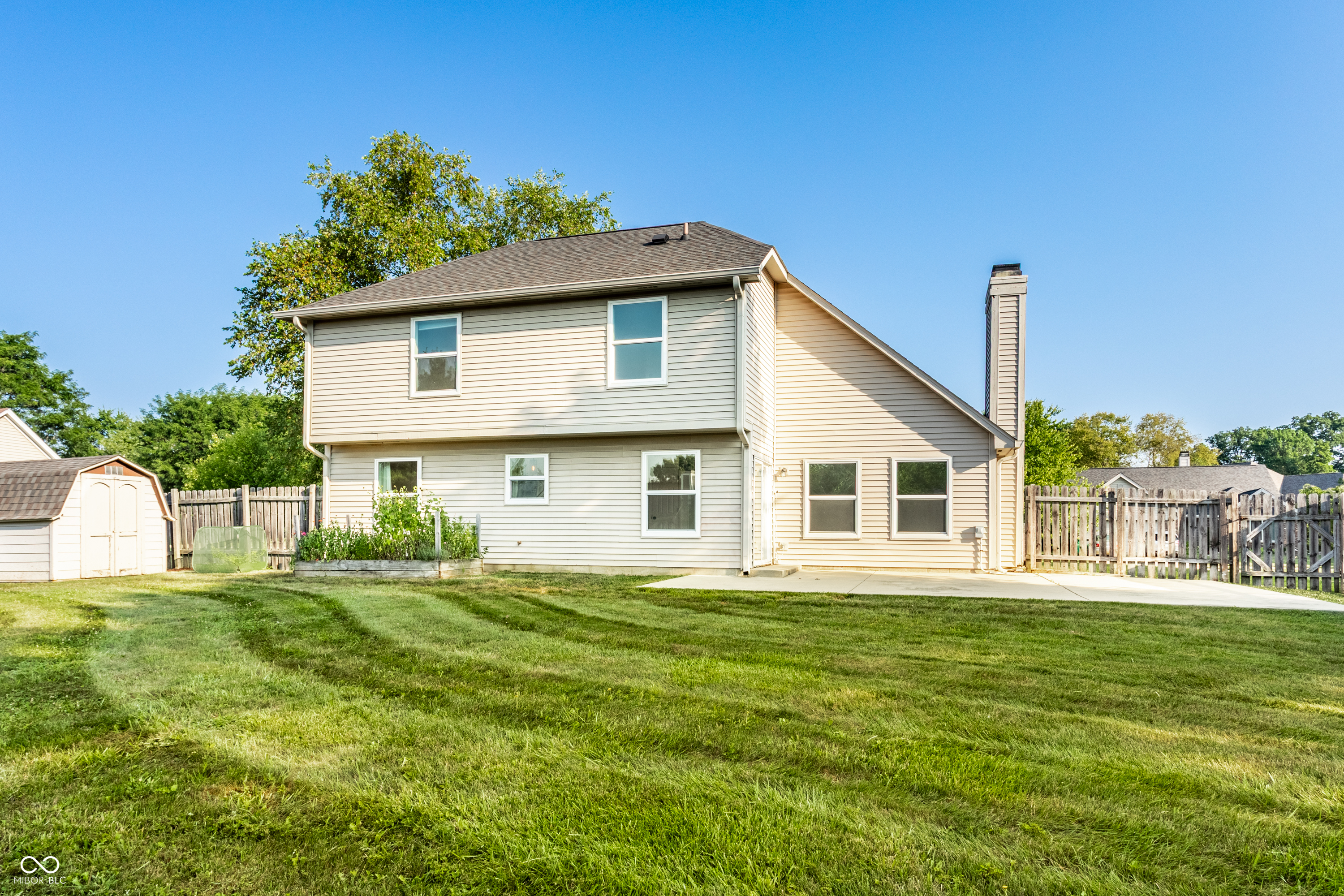 14915 Beacon Boulevard