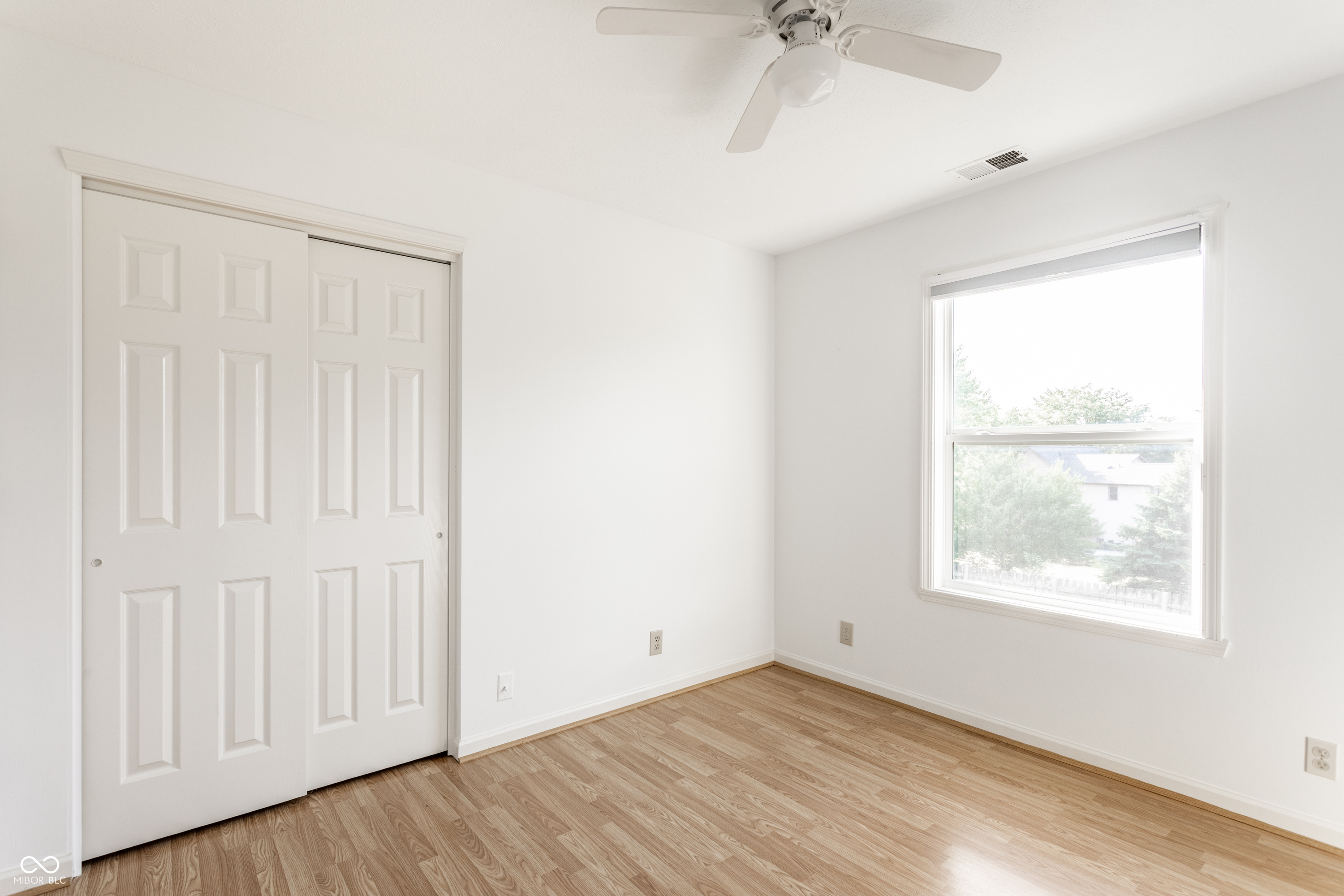 14915 Beacon Boulevard