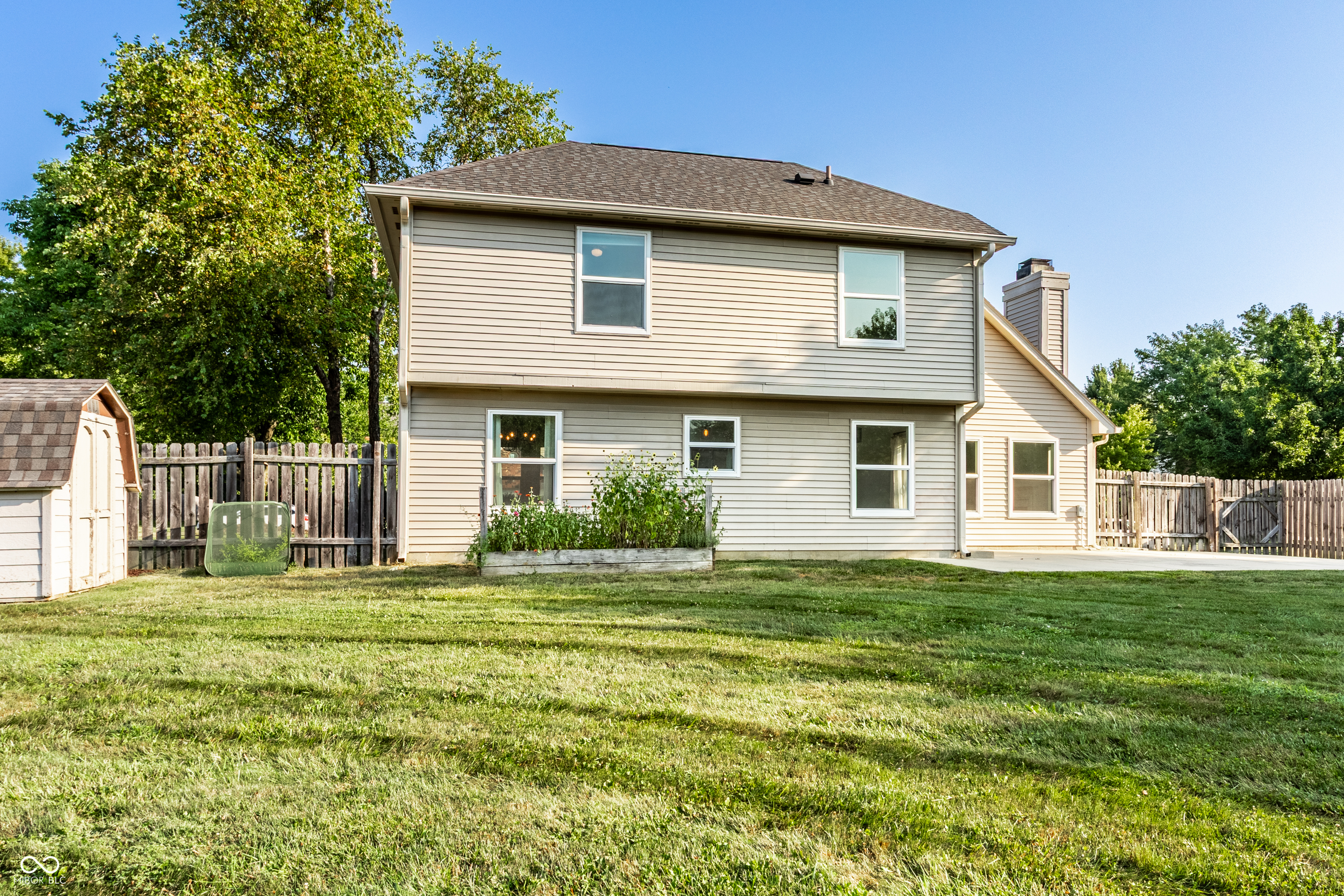 14915 Beacon Boulevard