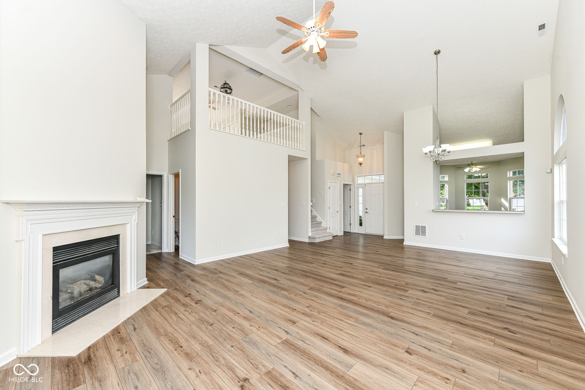 10713 Cardinal Circle