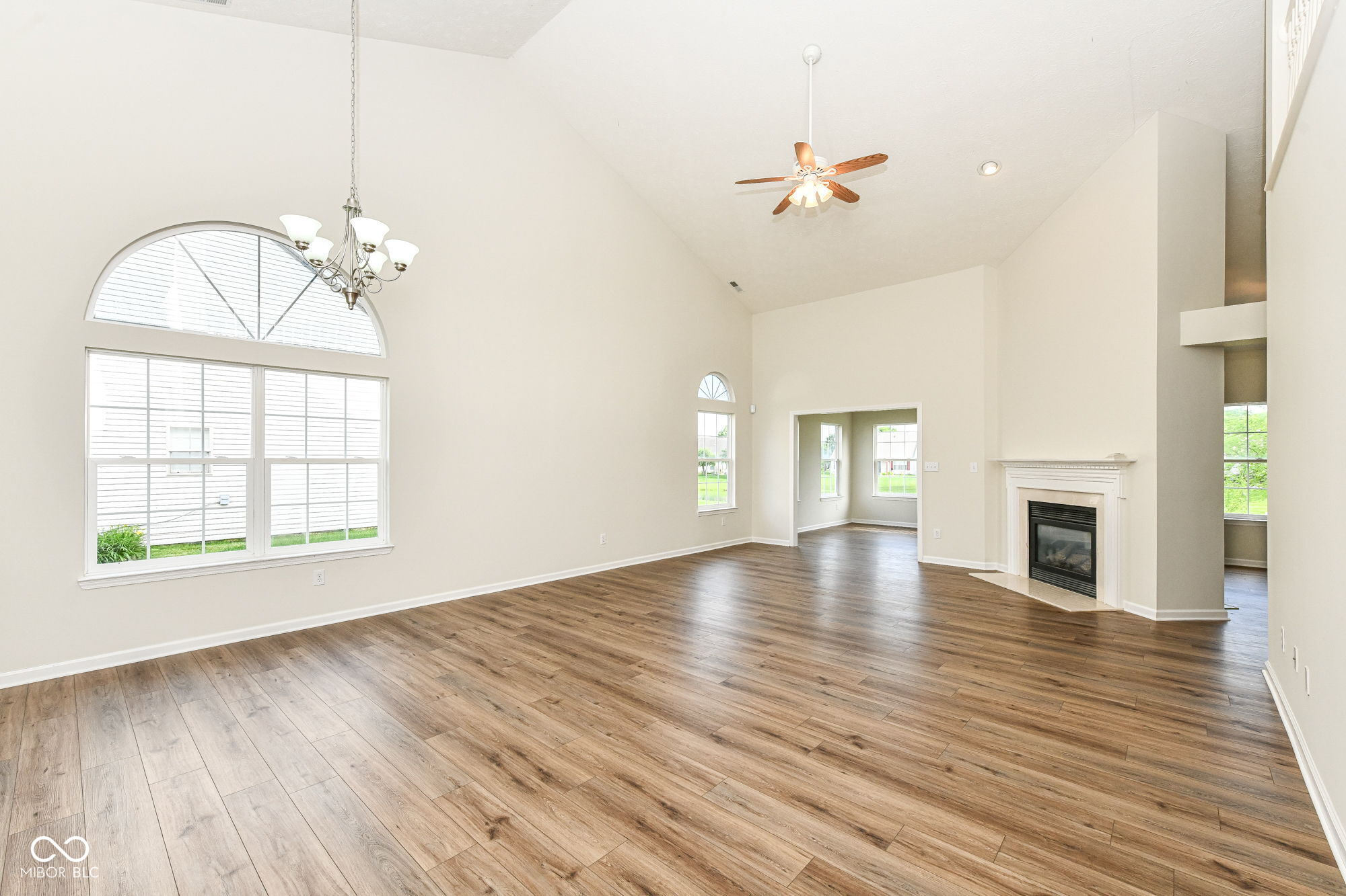 10713 Cardinal Circle