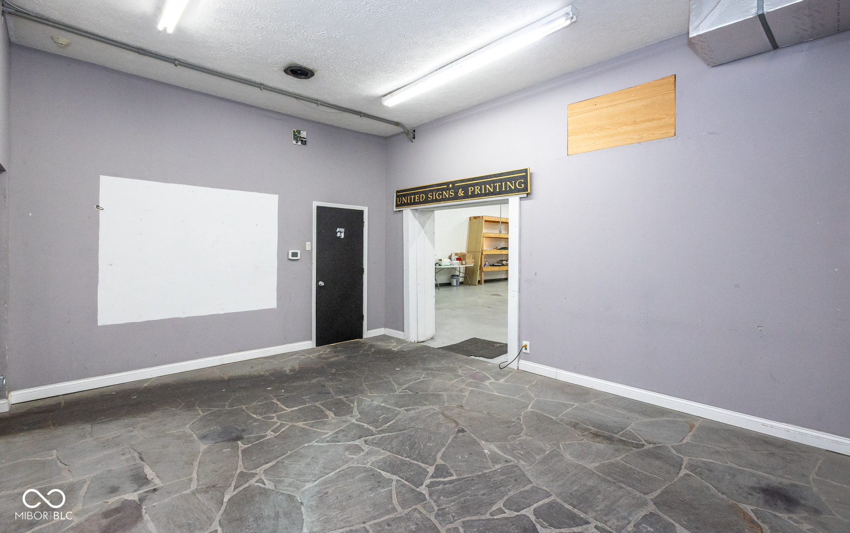 4021 E New York Street