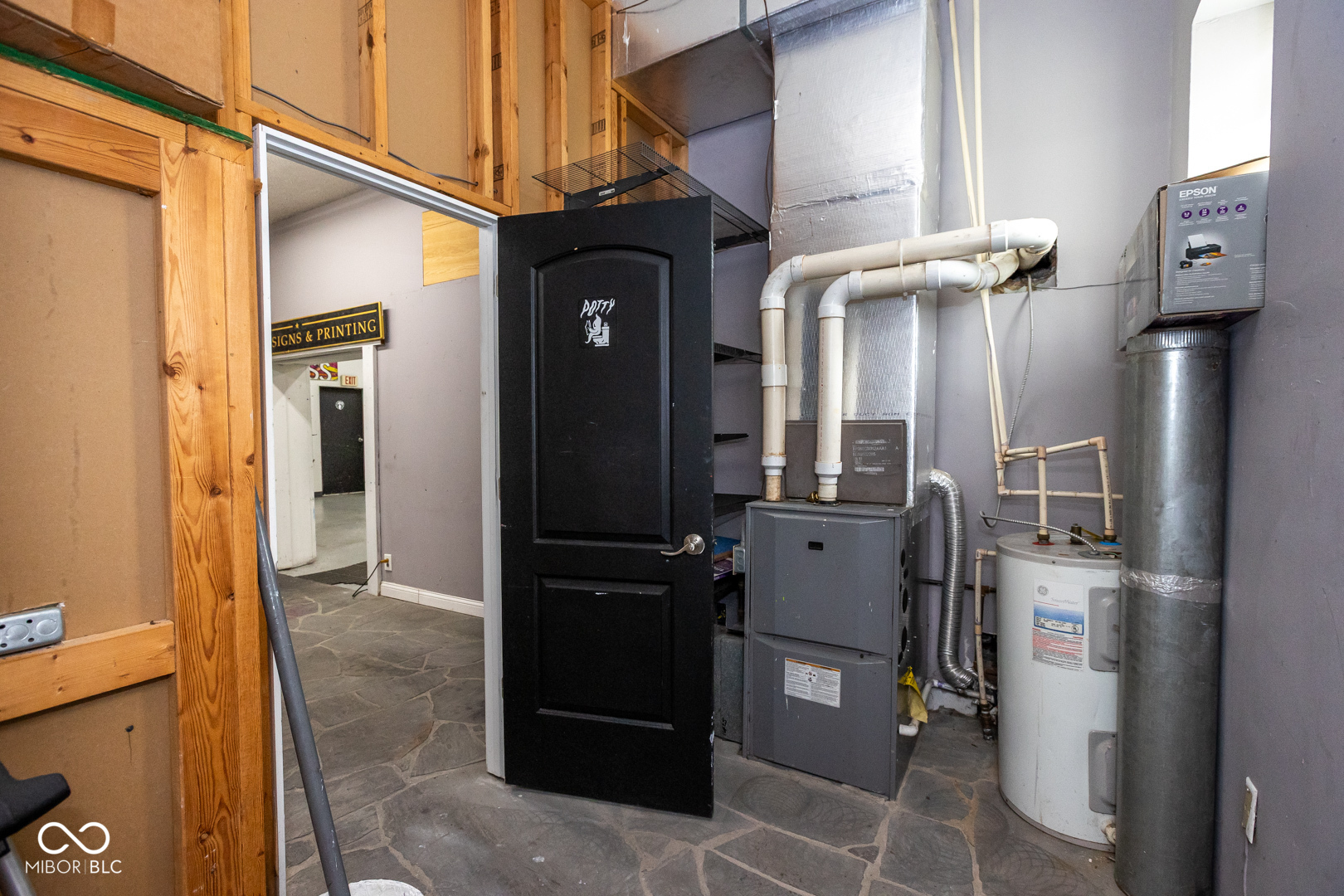 4021 E New York Street