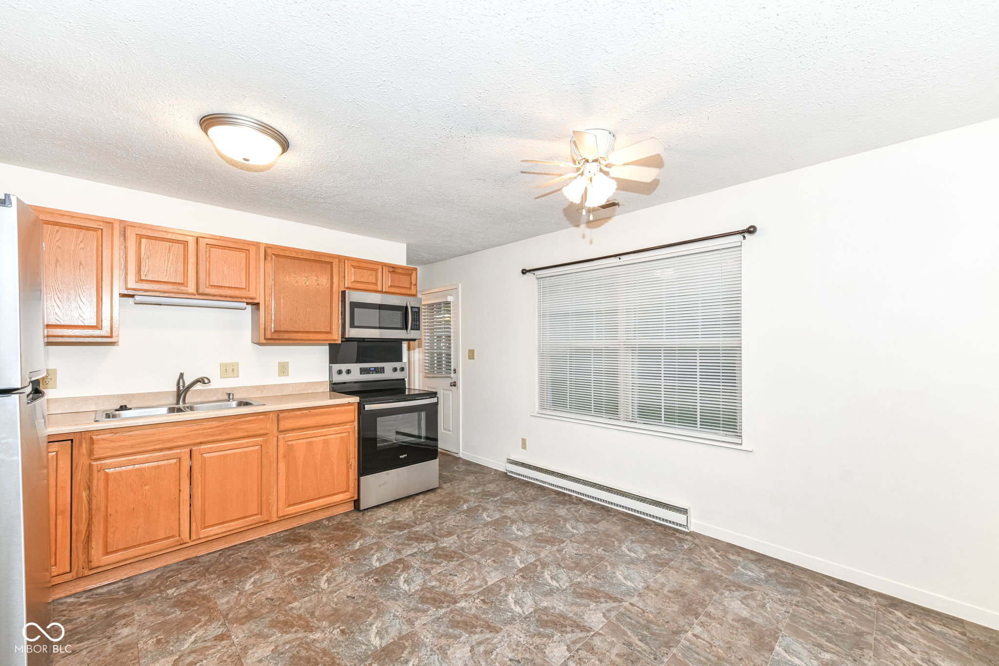 5427 Straw Hat Drive