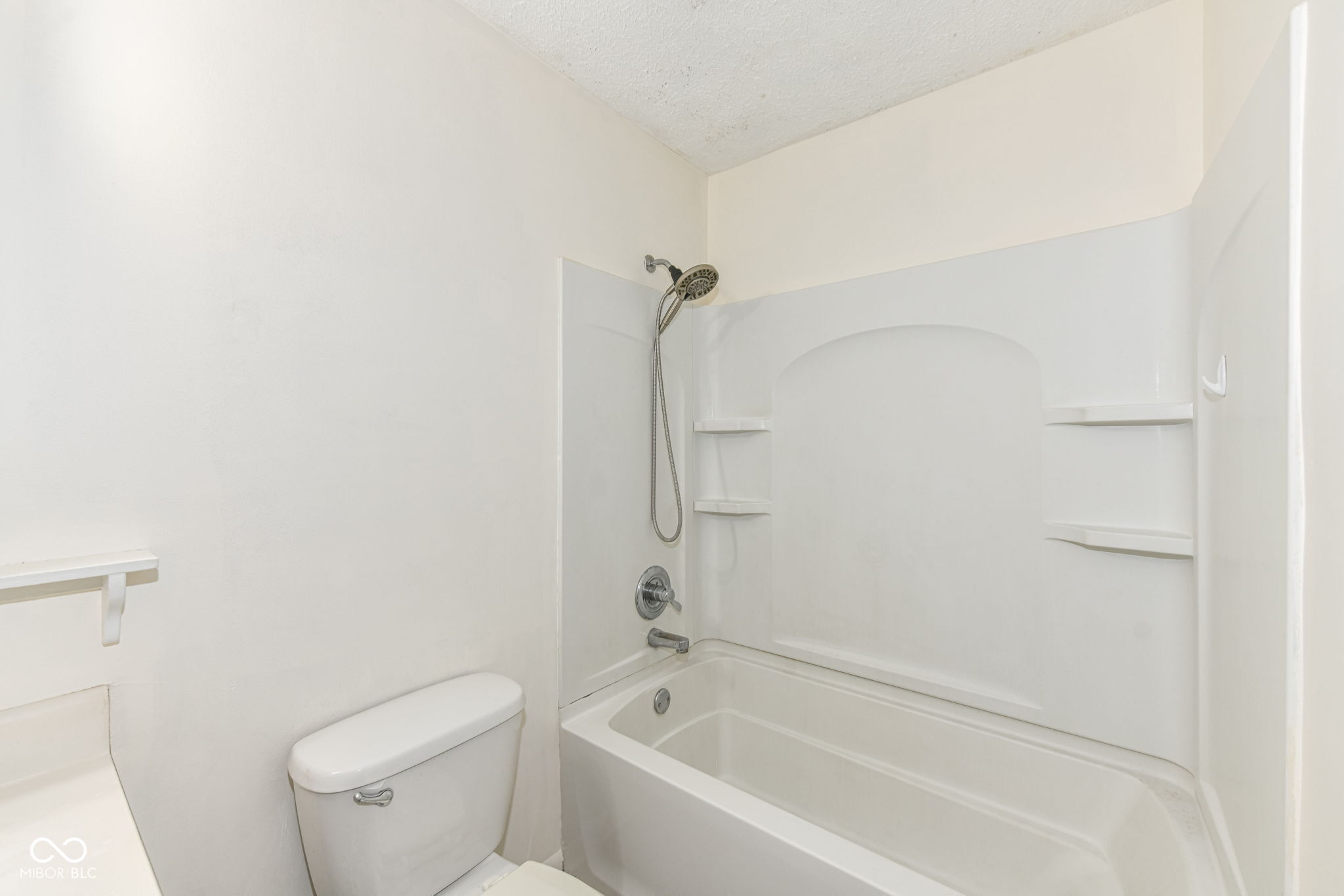 5427 Straw Hat Drive