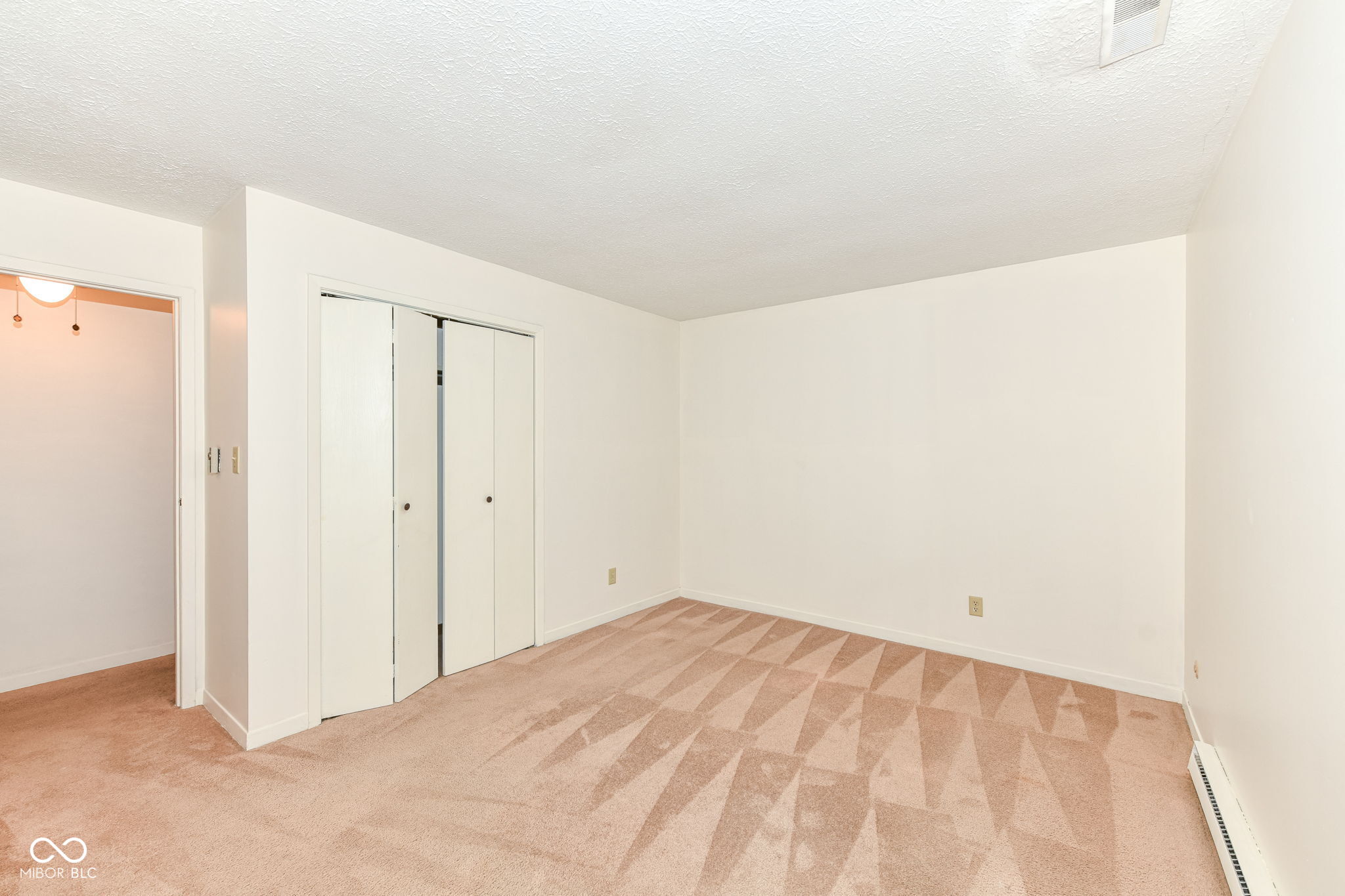 5427 Straw Hat Drive