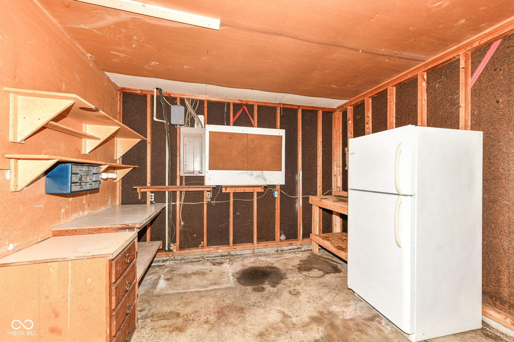 5427 Straw Hat Drive