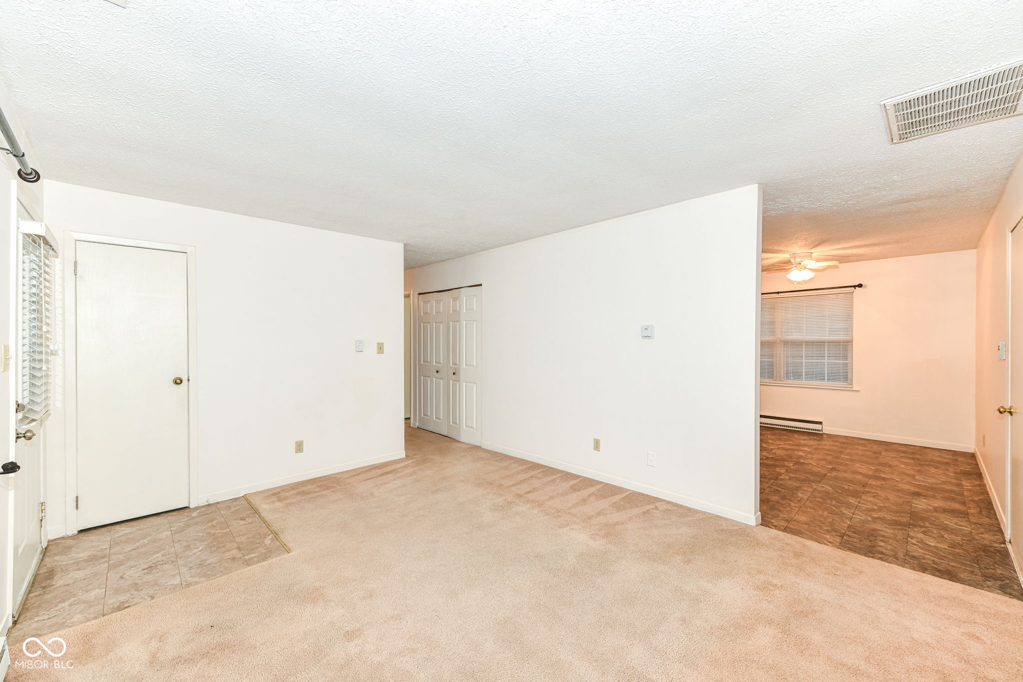 5427 Straw Hat Drive