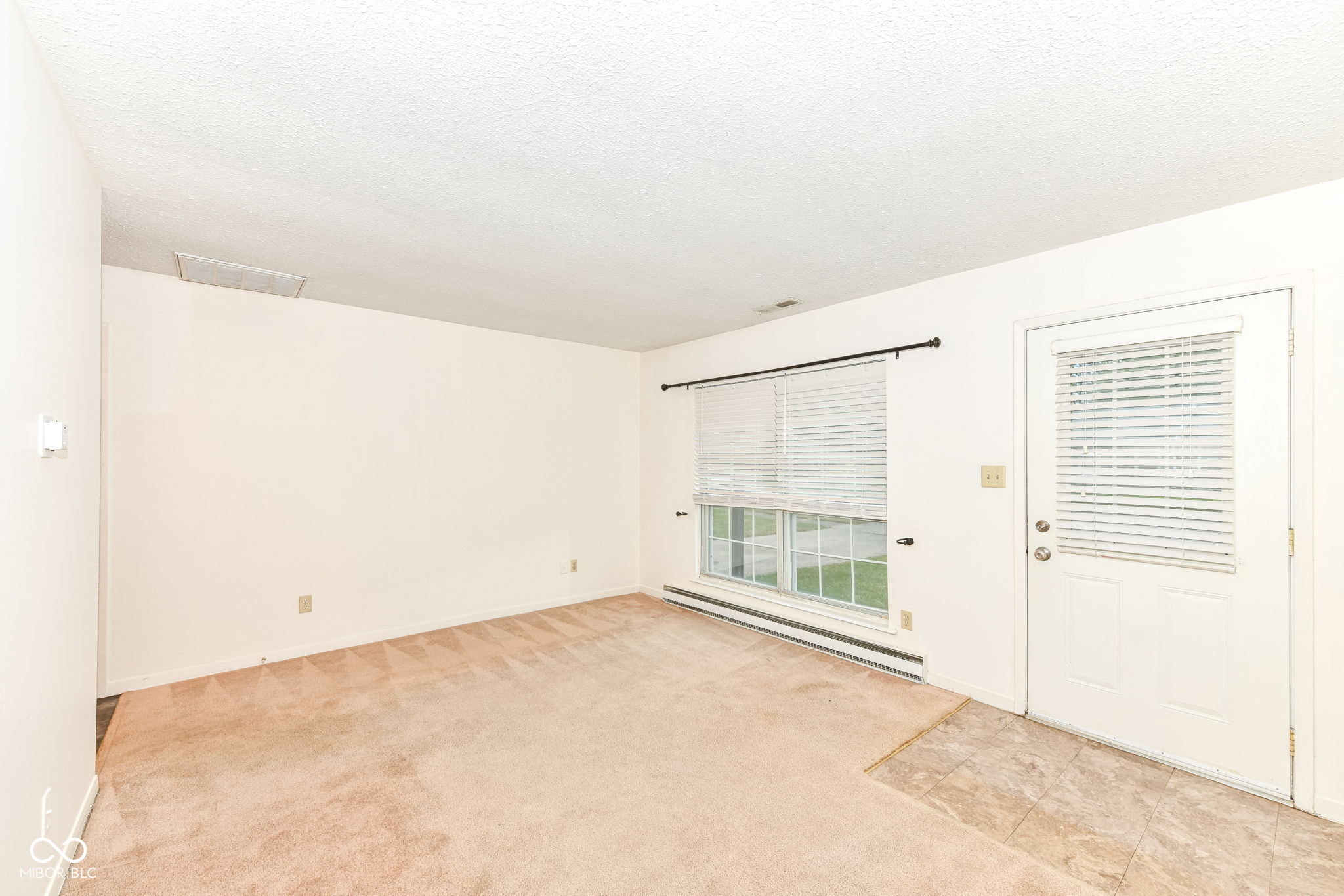 5427 Straw Hat Drive