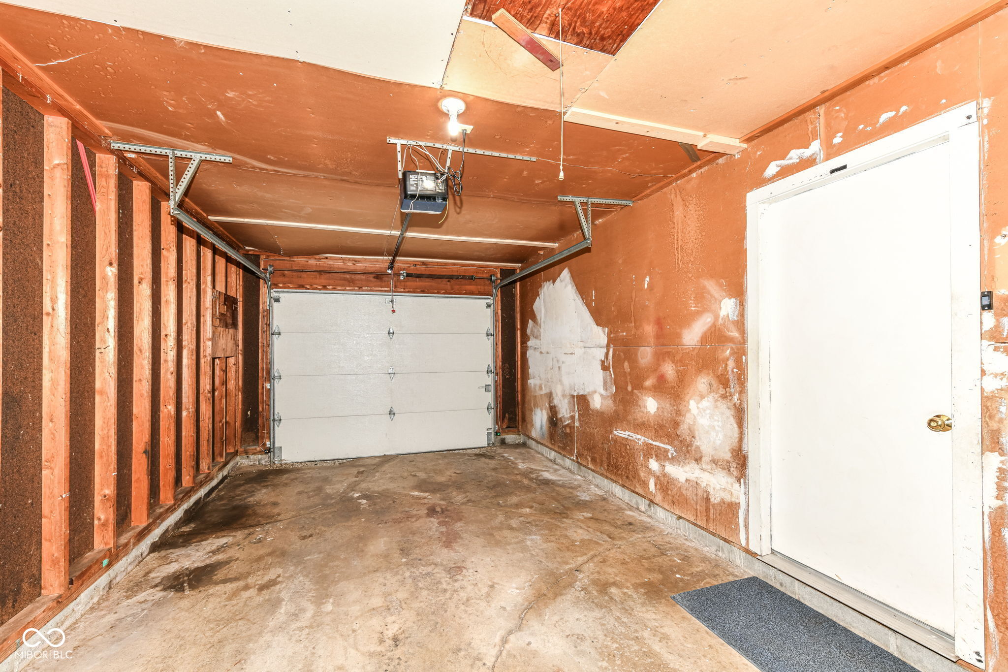 5427 Straw Hat Drive