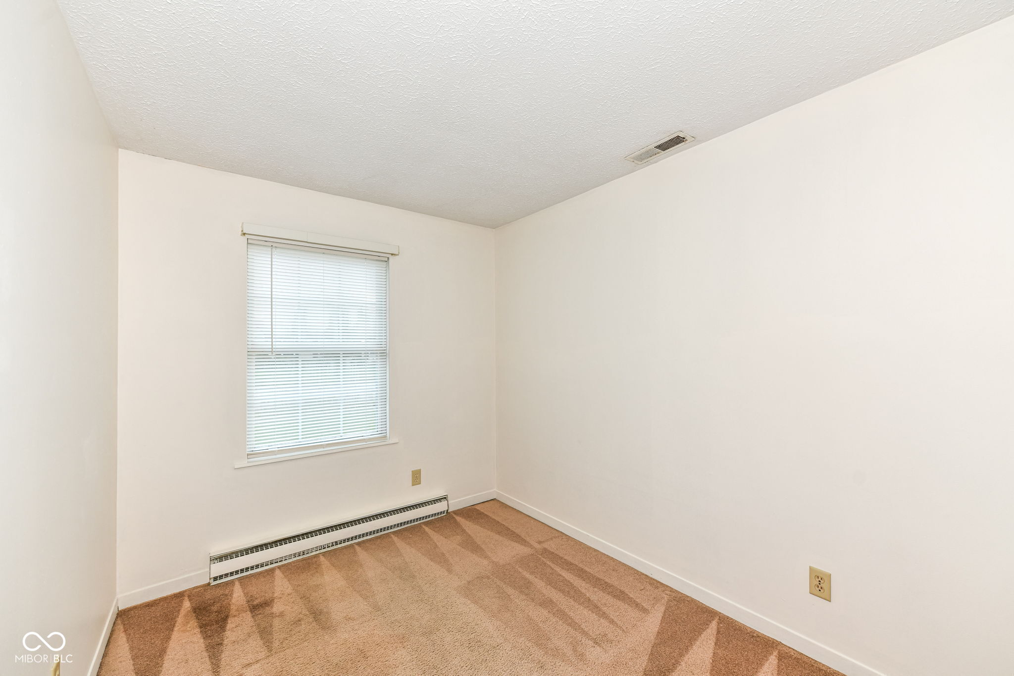 5427 Straw Hat Drive