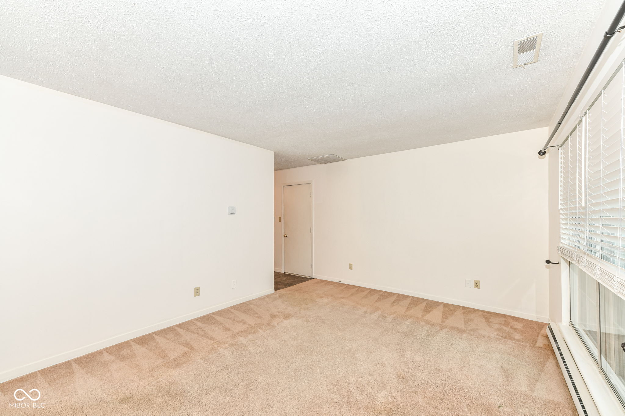 5427 Straw Hat Drive