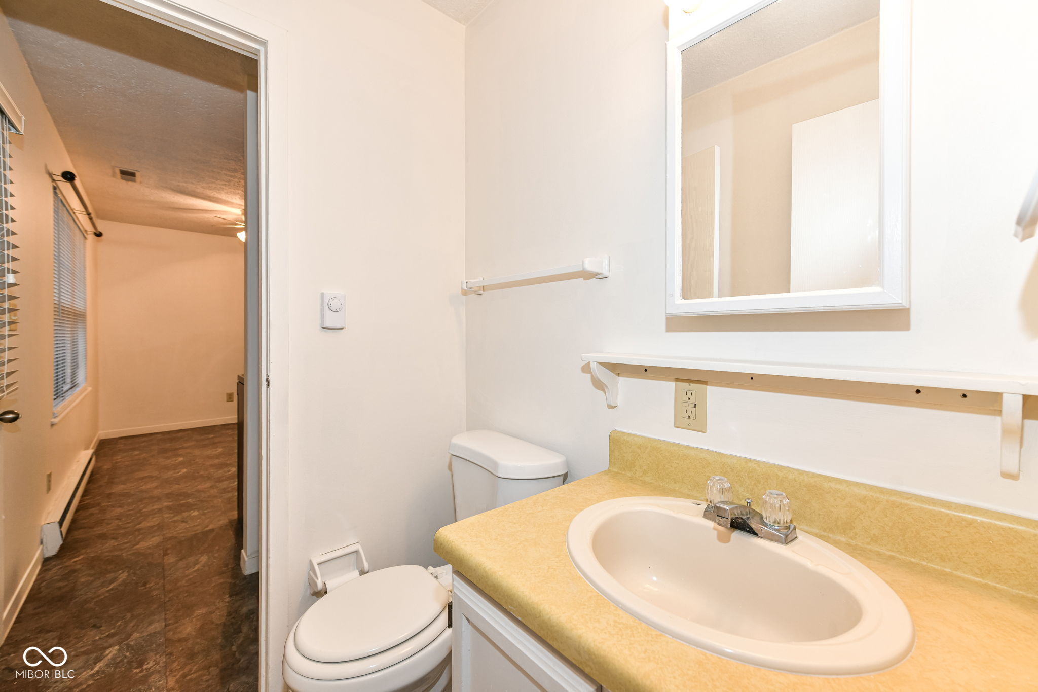 5427 Straw Hat Drive