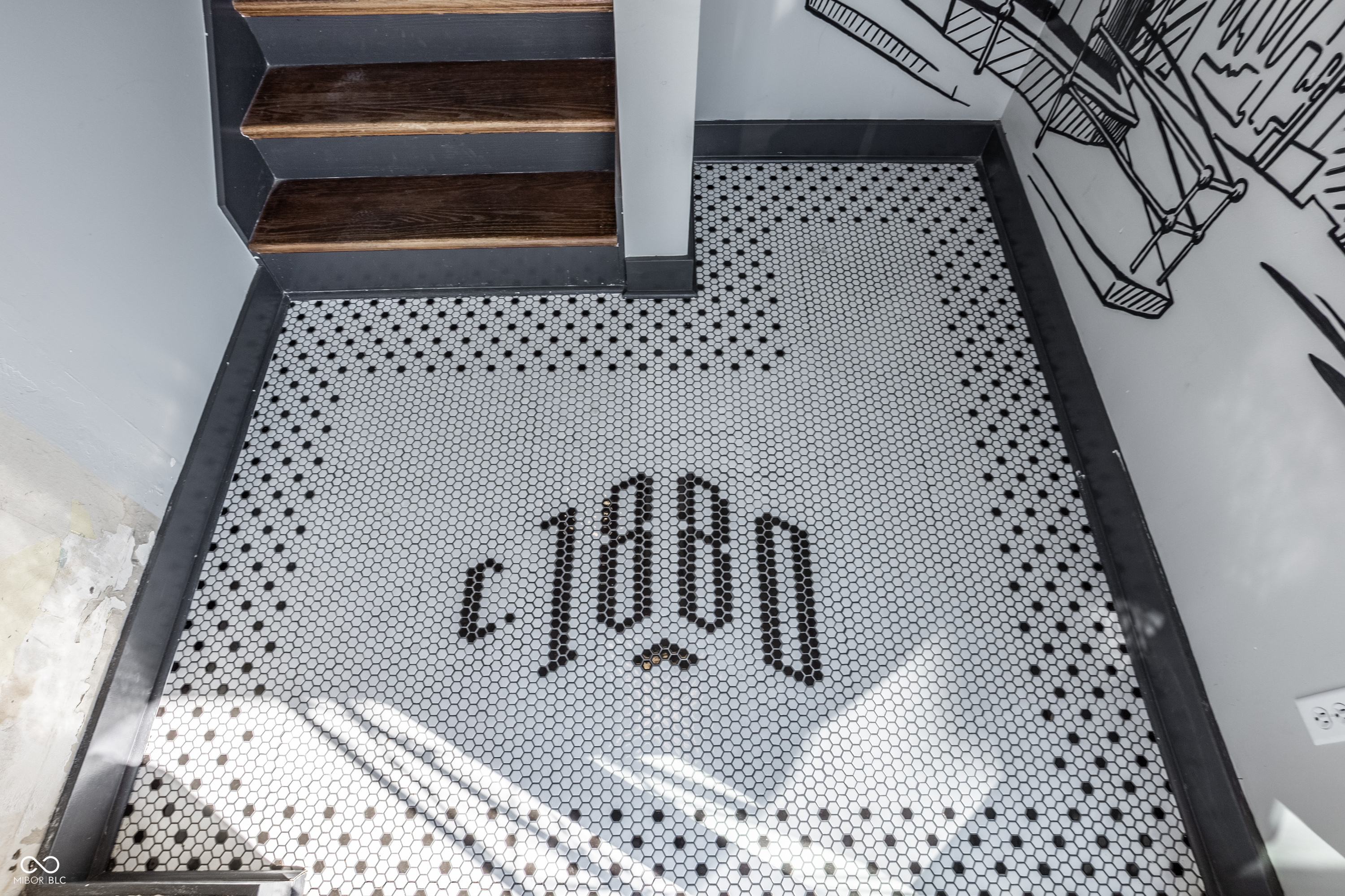 113 E Main Street Unit: B