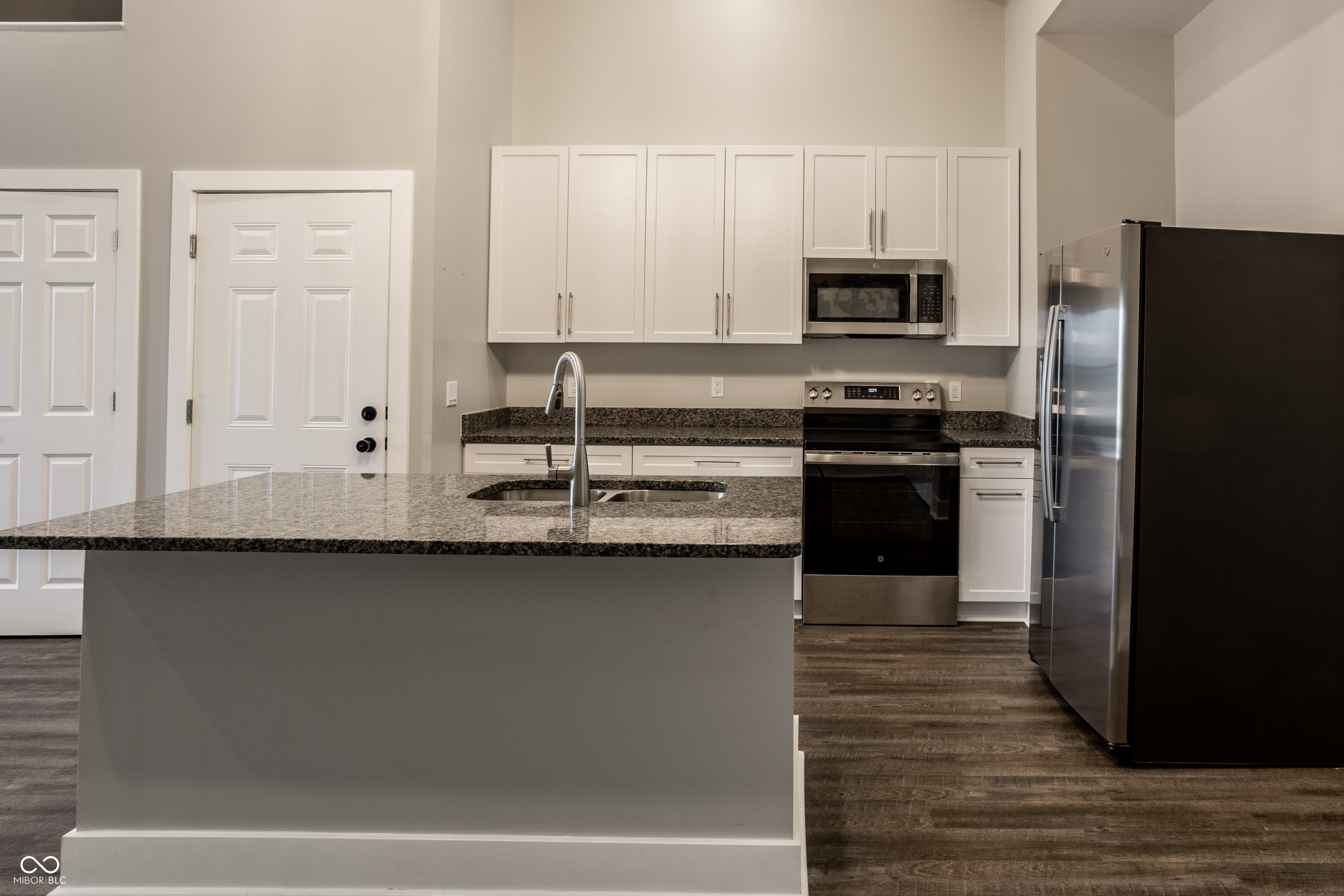 113 E Main Street Unit: B