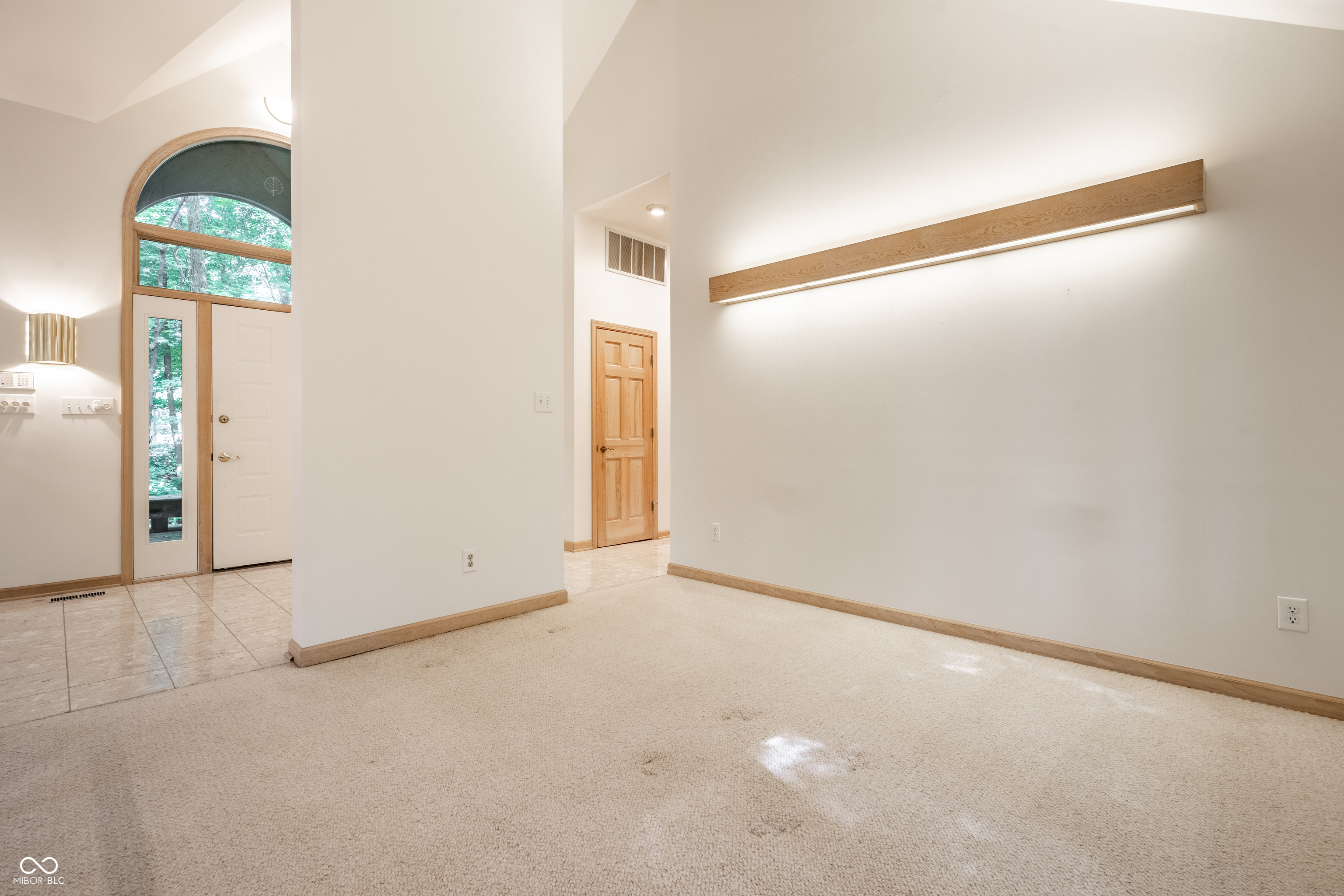 10975 Windjammer Drive S