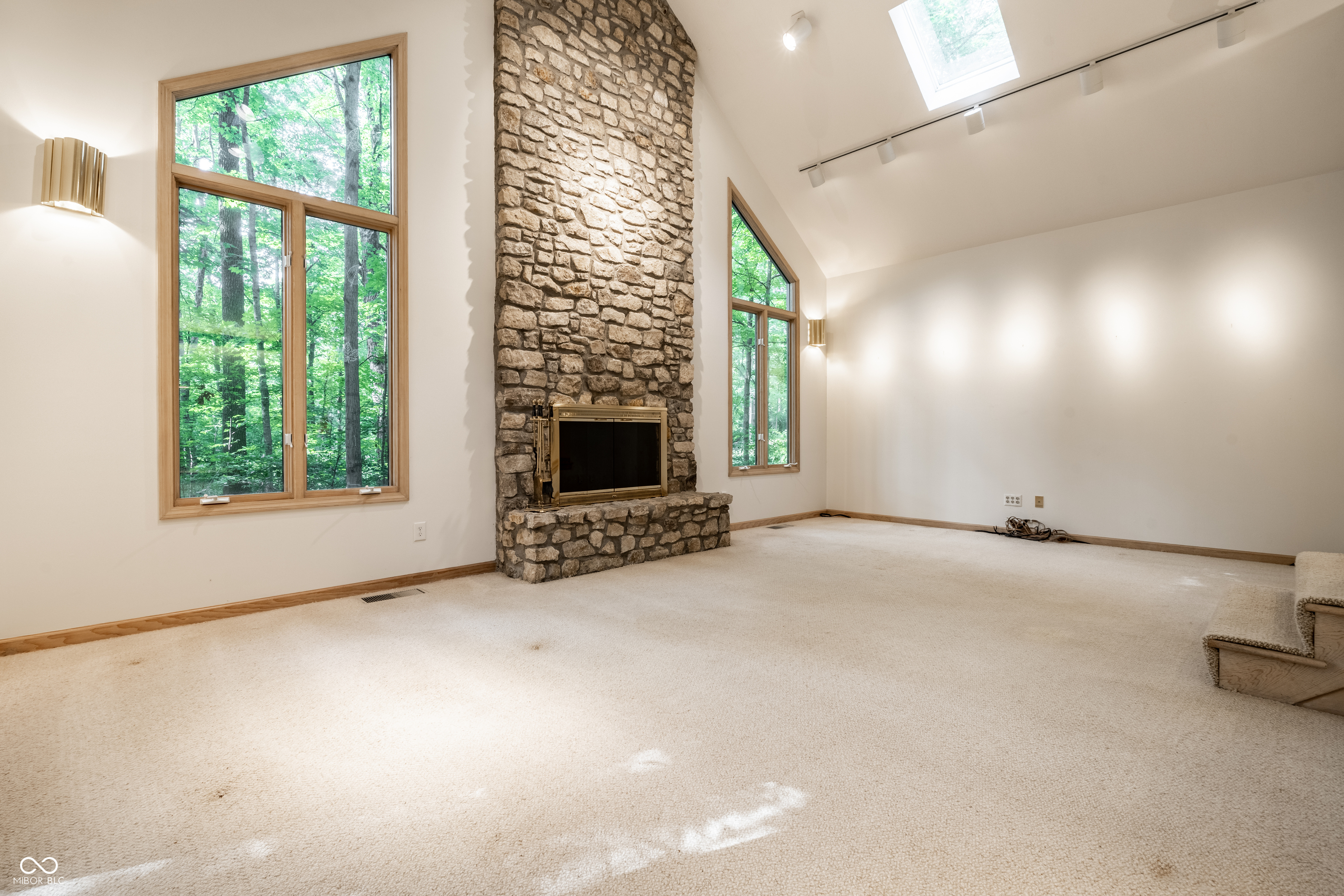 10975 Windjammer Drive S