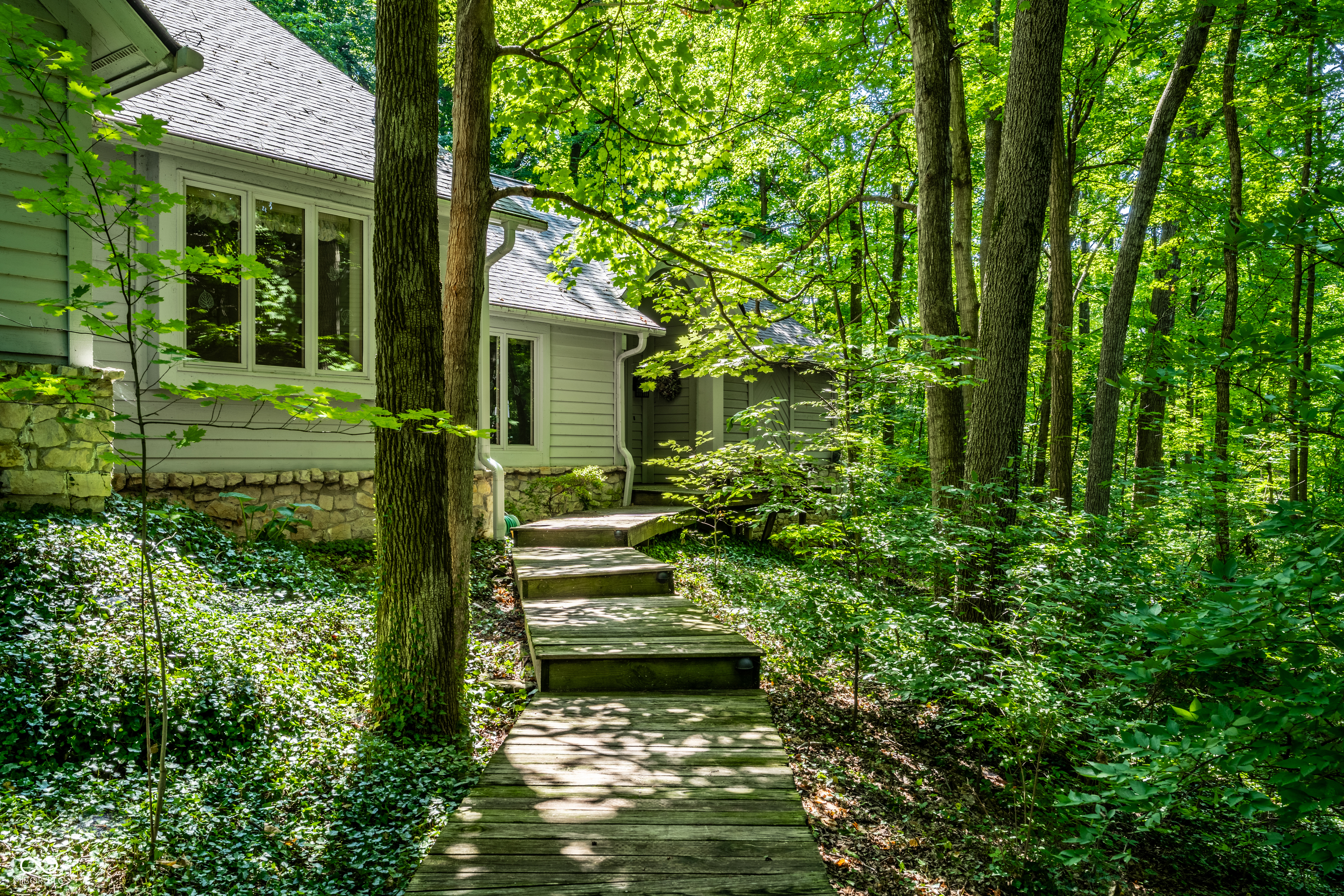 10975 Windjammer Drive S