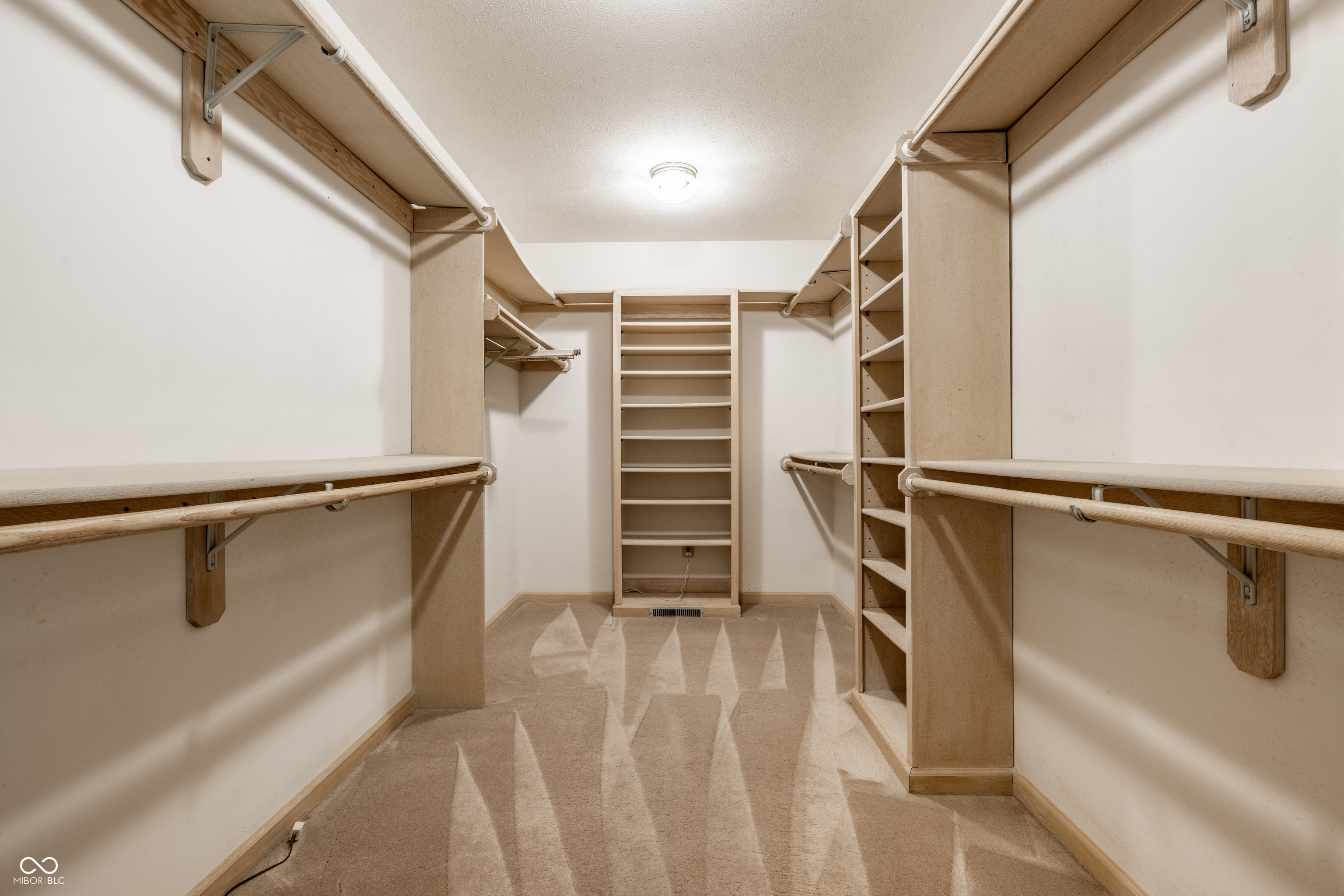 10975 Windjammer Drive S