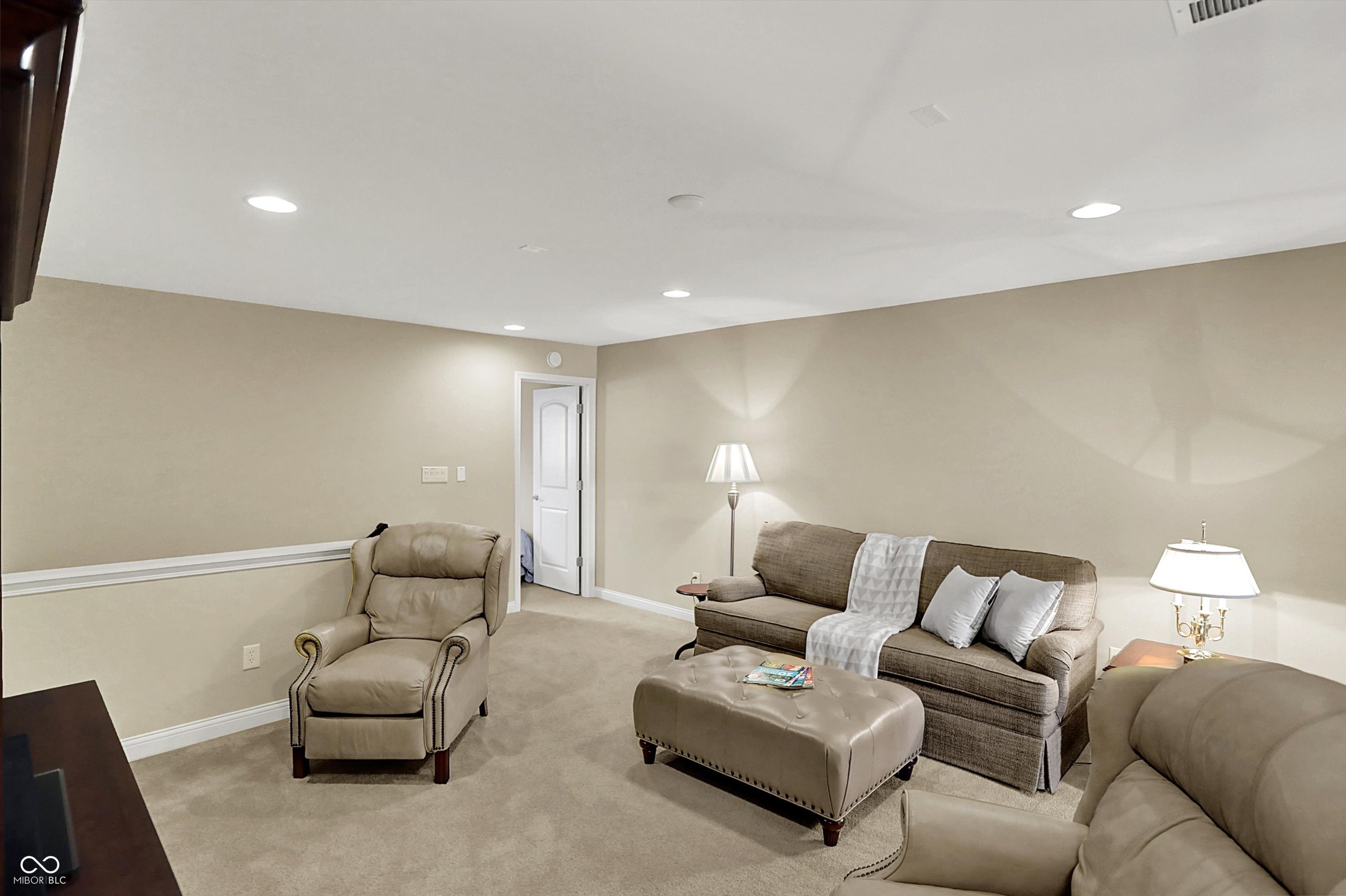 3937 Bear Creek Way