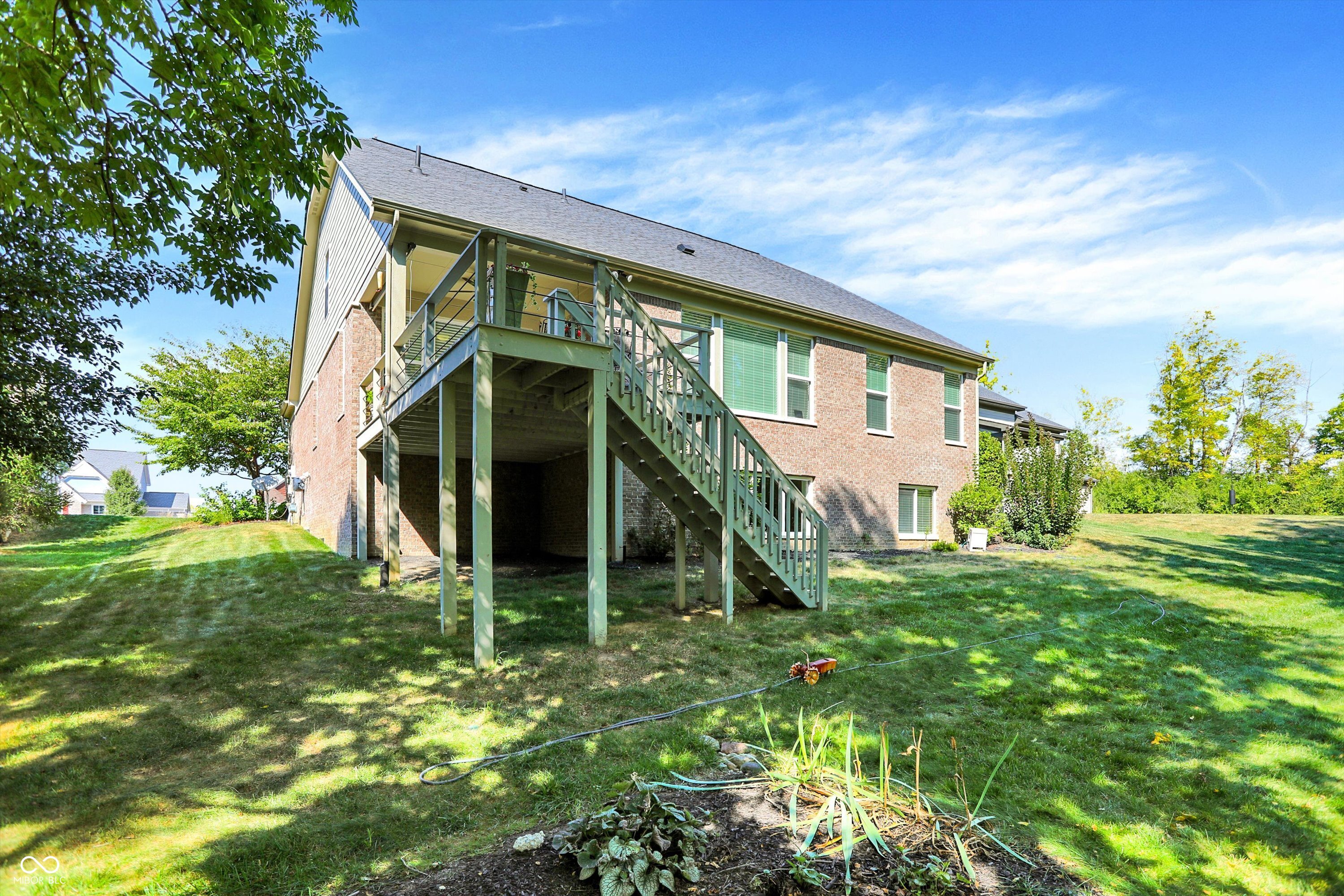 3937 Bear Creek Way