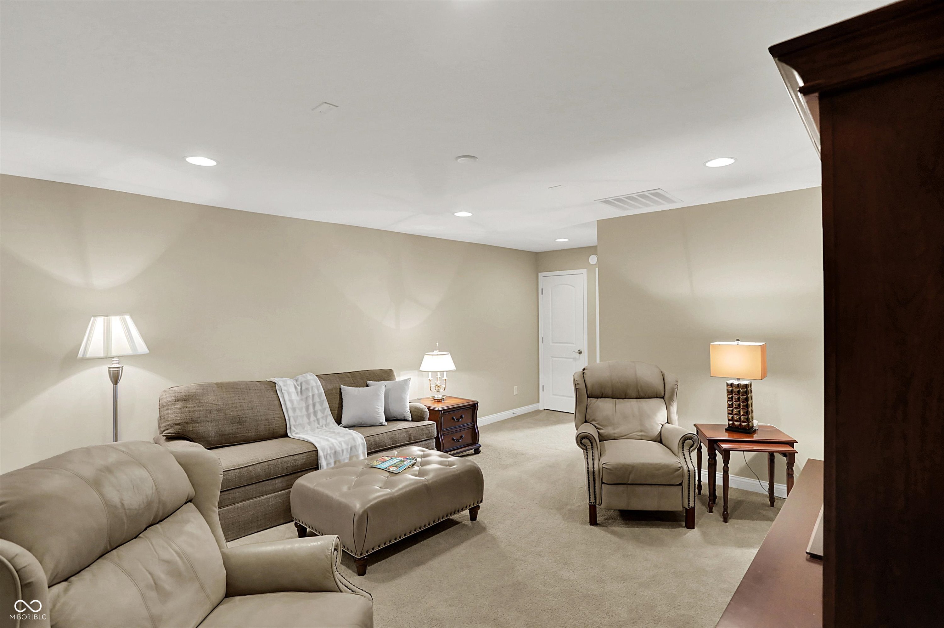 3937 Bear Creek Way