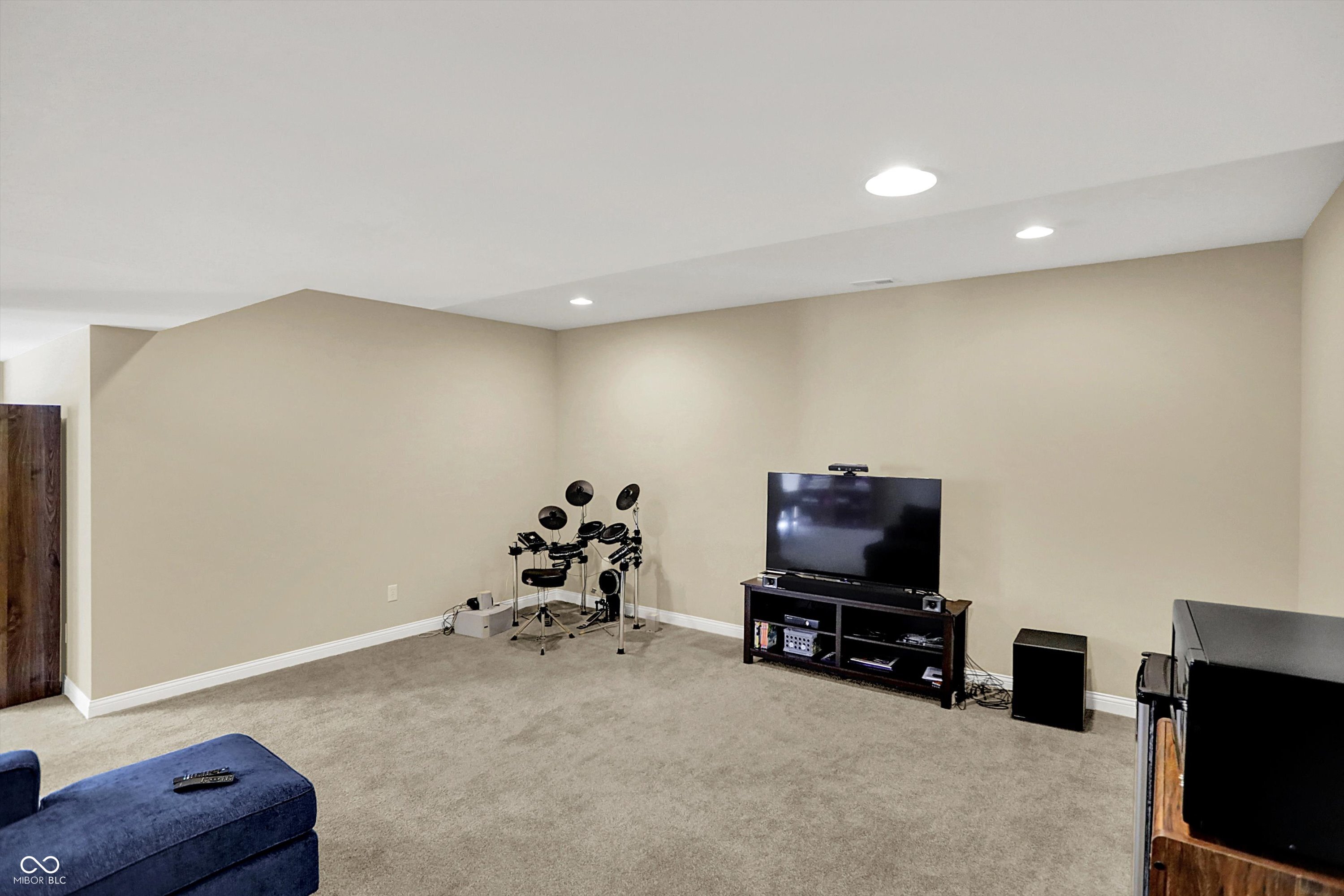 3937 Bear Creek Way